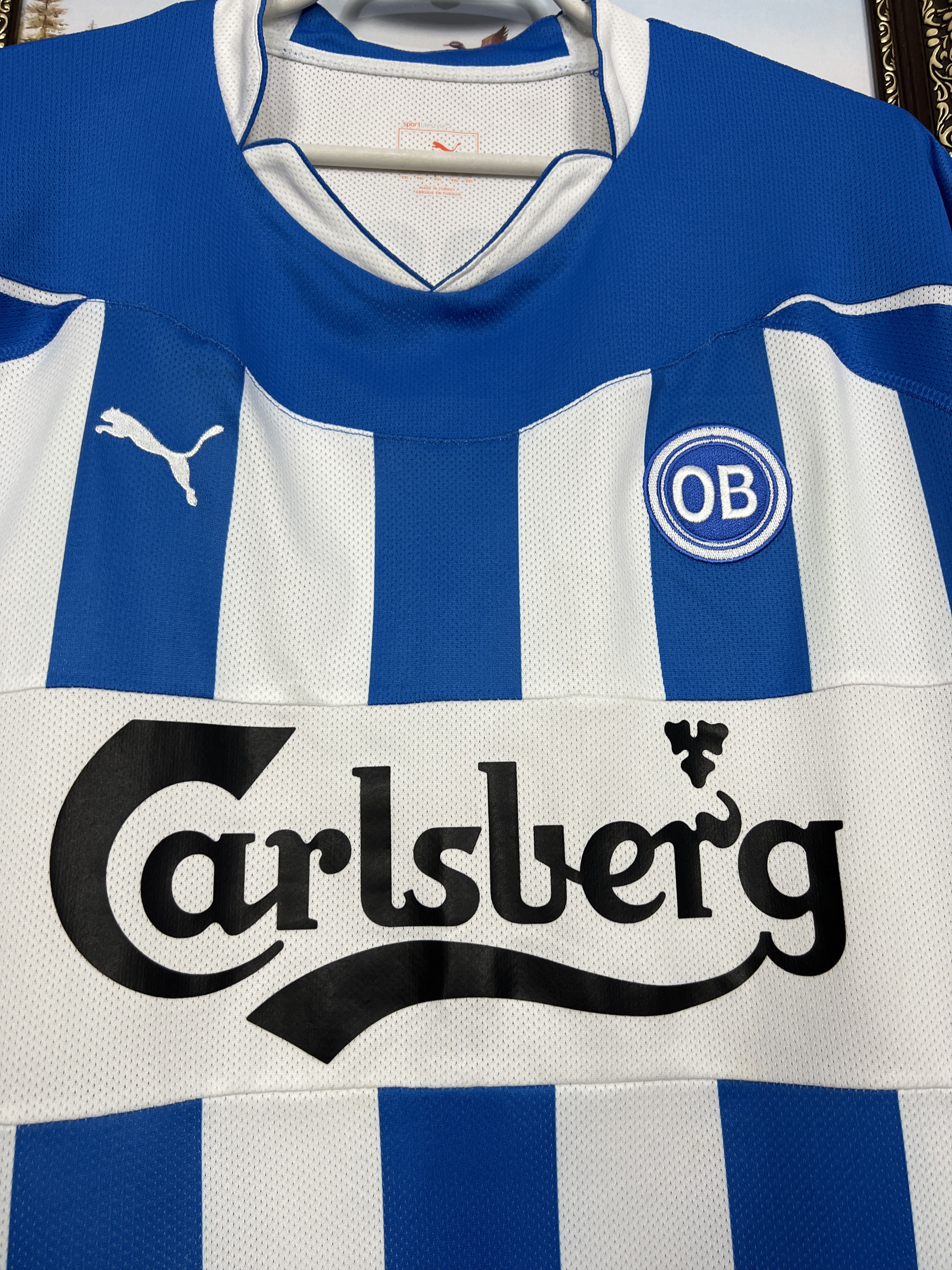 Puma Odense BK Home football shirt 2011 Soccer #7 Larsen Jersey Size US XXL / EU 58 / 5 - 7 Thumbnail