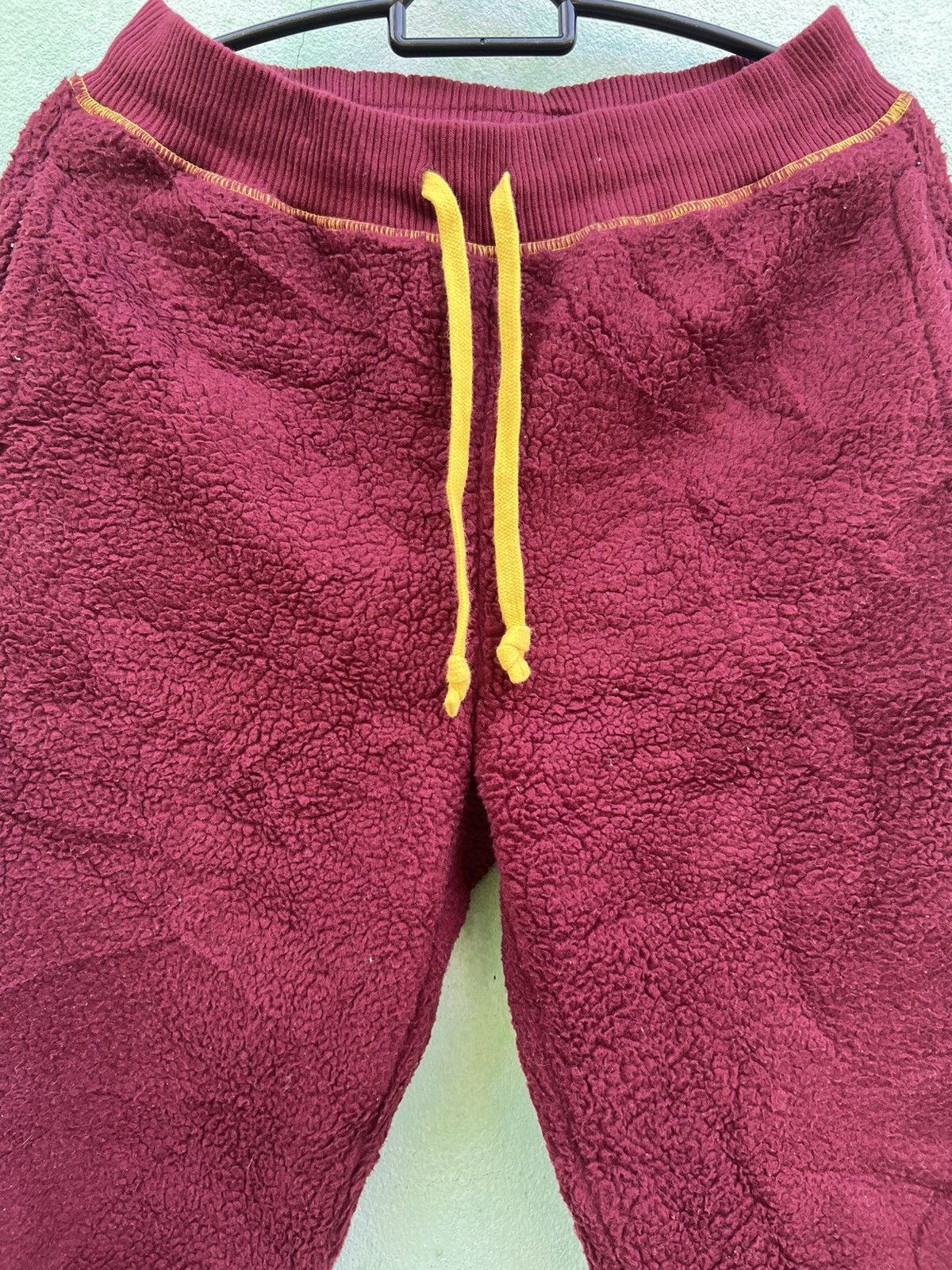 JW Anderson Uniqlo x JW Anderson Deep Burgundy Sherpa Fleece Pants Size US 34 / EU 50 - 14 Thumbnail