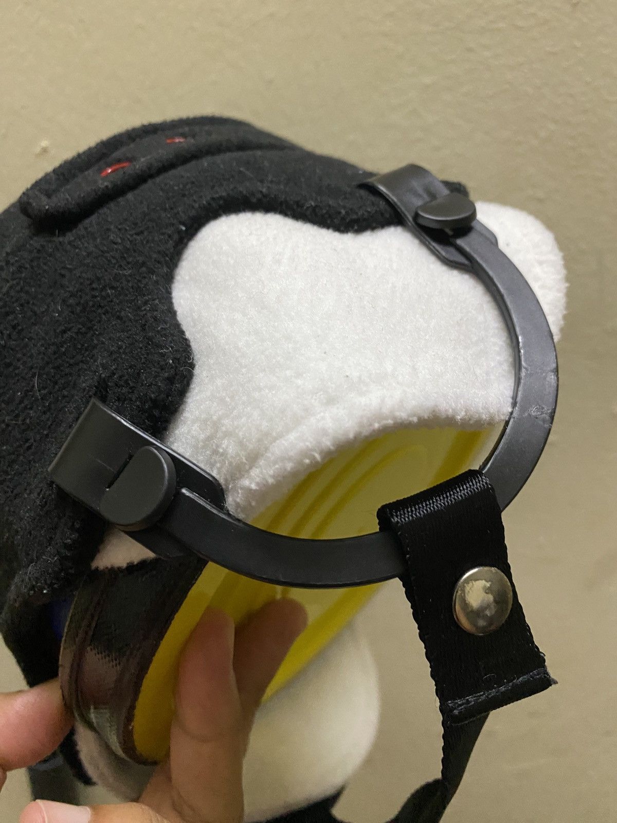 Lululemon Lululemon athletica Black Fleece Hockey Helmet Winter Hat Size ONE SIZE - 5 Thumbnail