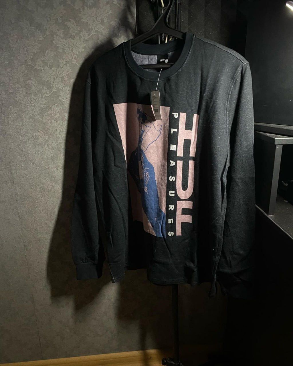 Huf × Pleasures Pleasures x Huf Light Up Jacquard L/S Shirt Size US L / EU 52-54 / 3 - 2 Thumbnail