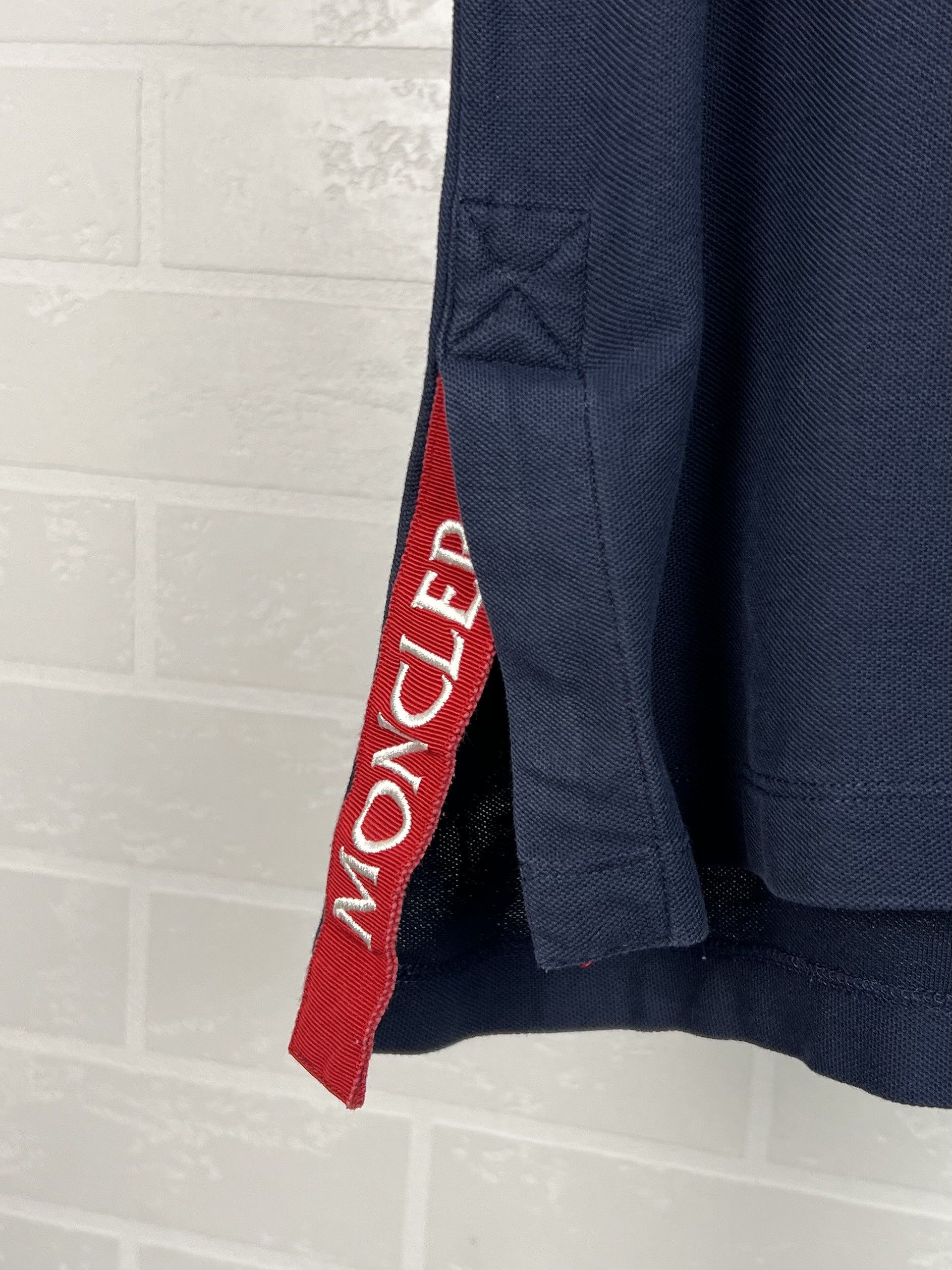 Moncler MONCLER Polo Shirt Cotton Short Sleeve Slim 4 Button Side Size US S / EU 44-46 / 1 - 5 Thumbnail