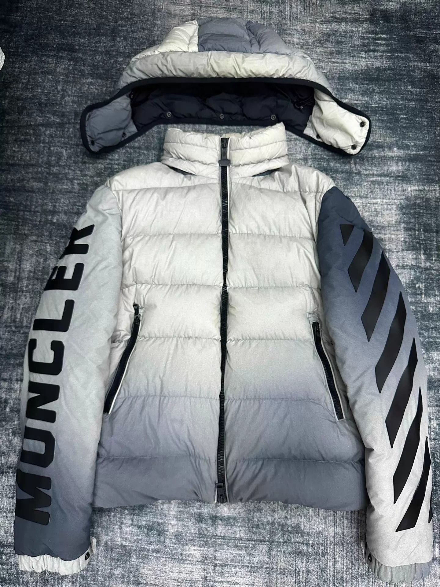 Moncler Moncler x Off-White Tie-Dye Off-White Gray XXL Down Jacket Size M / US 6-8 / IT 42-44 - 2 Thumbnail