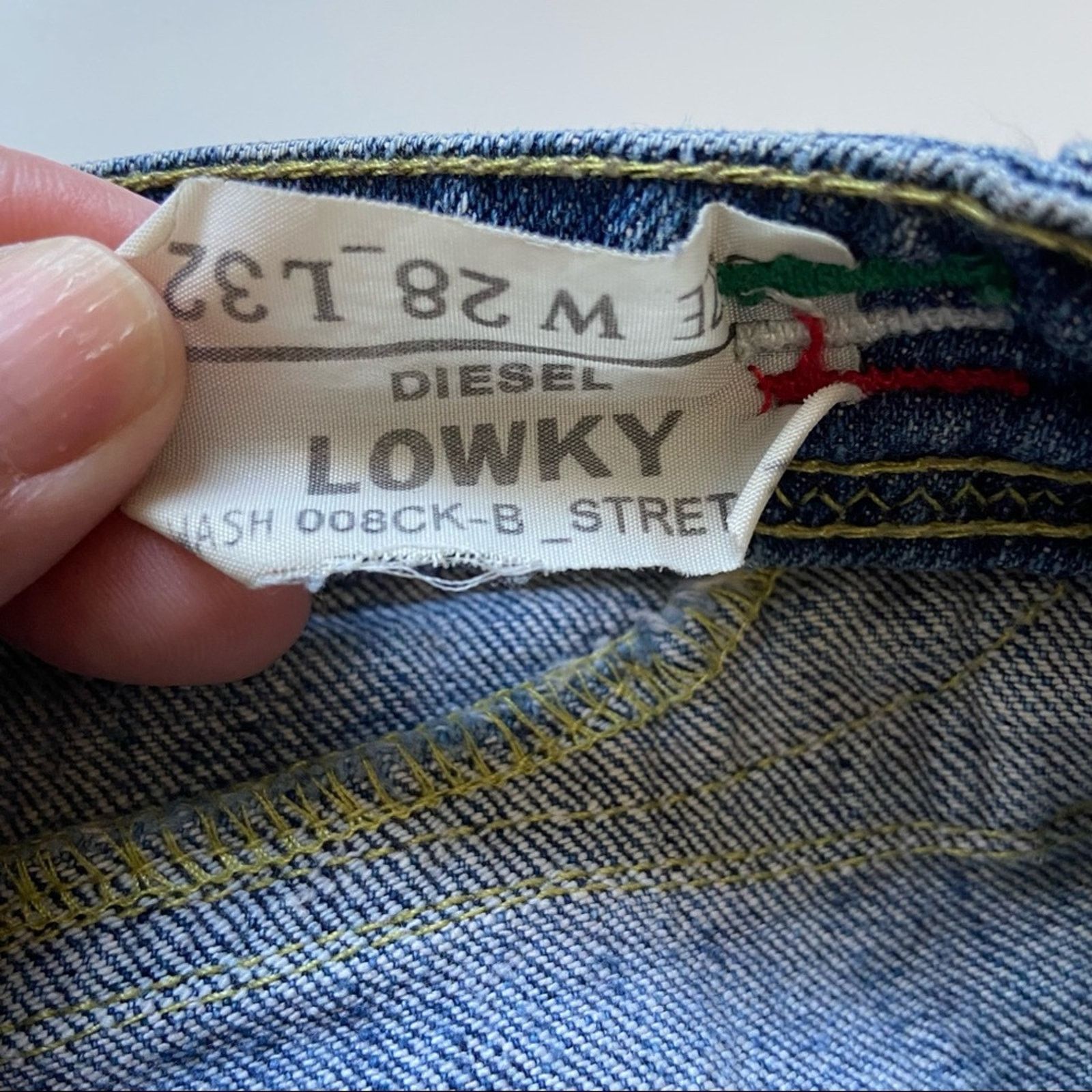 Diesel Diesel Women Lowky Jeans Straight Leg Size 28 Size 28" / US 6 / IT 42 - 4 Thumbnail