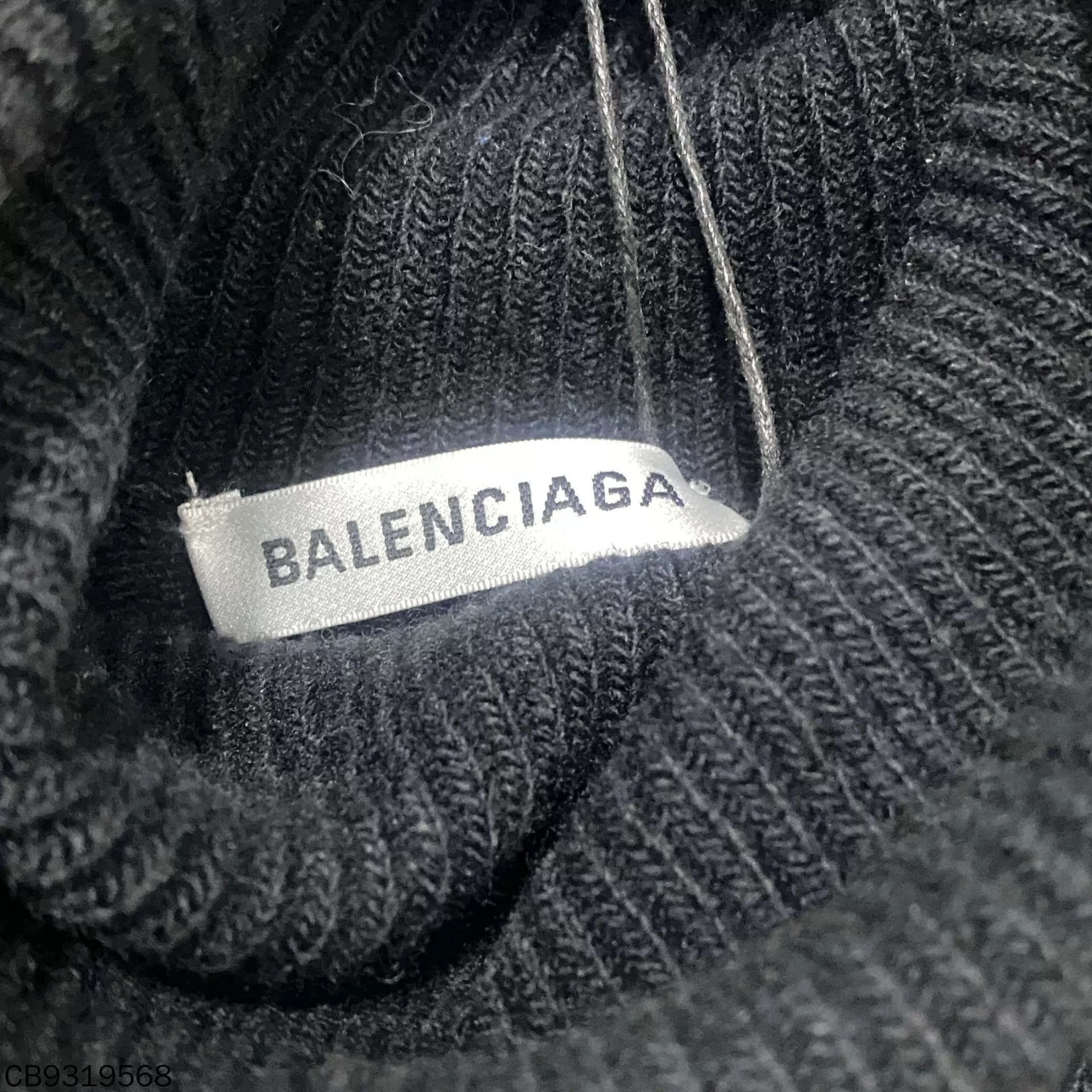 Balenciaga Balenciaga Embroidered Double B High Neck Sweater Women's Size XXS / US 00 / IT 34 - 6 Thumbnail