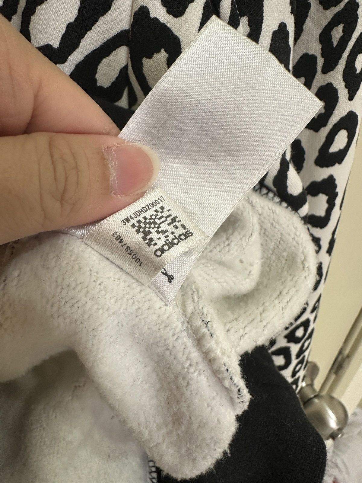 Adidas × Jeremy Scott Adidas Jeremy Scott Leopard Basketball Size US M / EU 48-50 / 2 - 7 Thumbnail