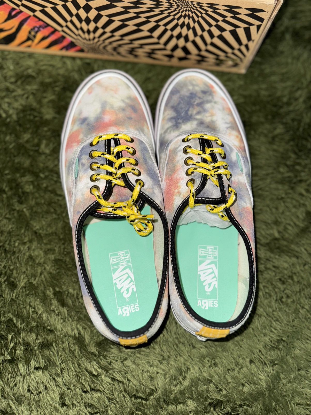 Vans [US11] Vans Vault x Aries Authentic Tie-Dye gray white Size US 11 / EU 44 - 3 Thumbnail