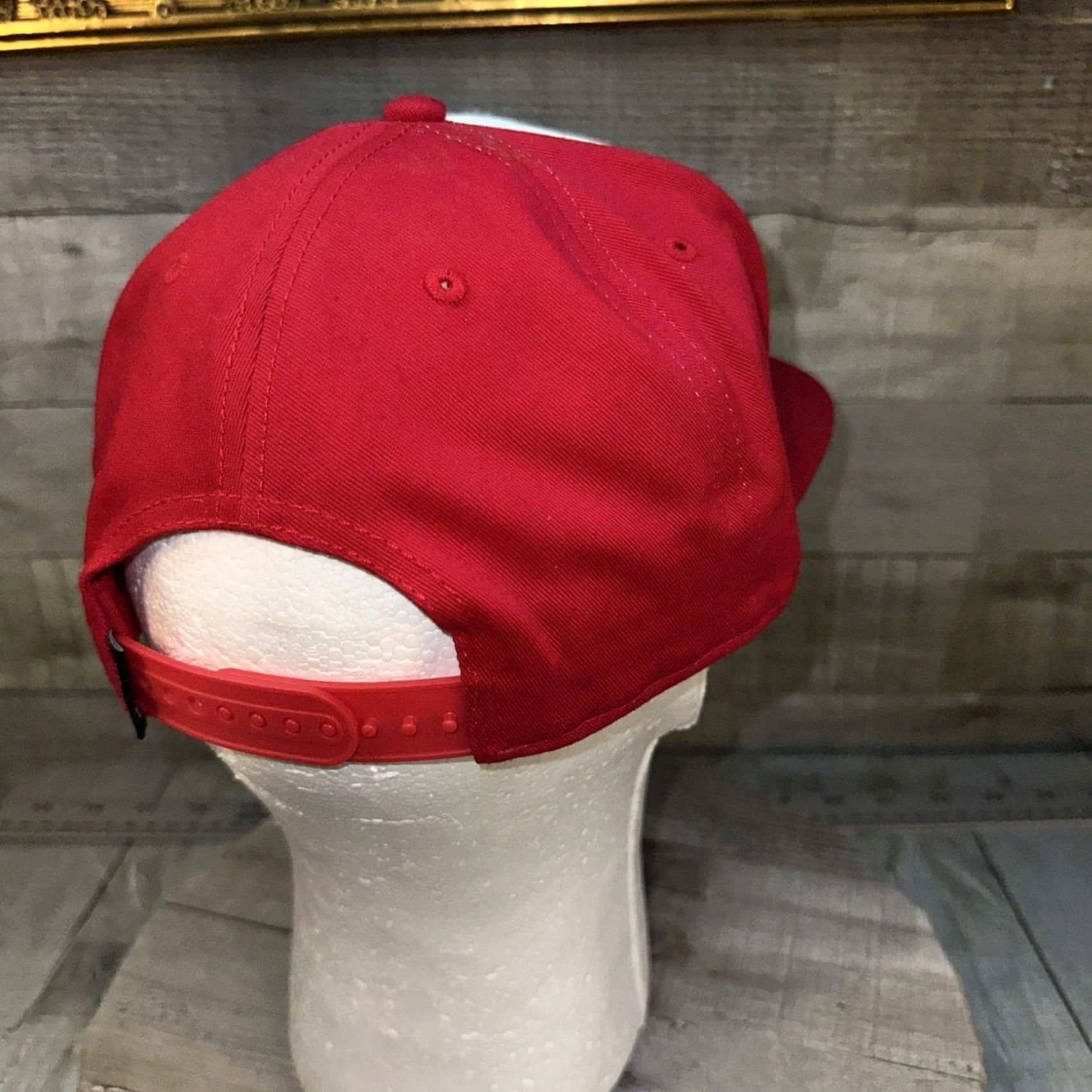 DC Comics VINTAGE DC Comics The Flash Snapback Hat Red White Six Flags Adjustable Cap Men One Size Black? Size ONE SIZE - 4 Thumbnail