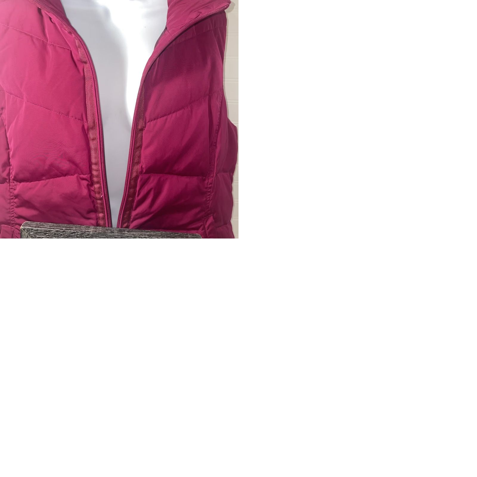 Lands' End Lands End Puffer Vest Women L Purple Zip Pockets High Neck Mid-Length Sleeveless Logo Size L / US 10 / IT 46 - 12 Thumbnail