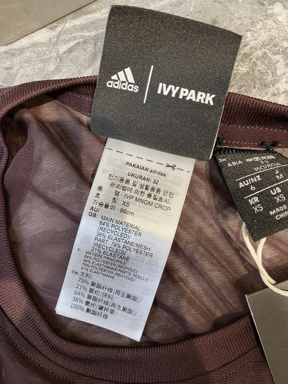 Adidas × Beyonce × Ivy Park Adidas X Ivy Park Crop Top XS Size XS / US 0-2 / IT 36-38 - 6 Thumbnail