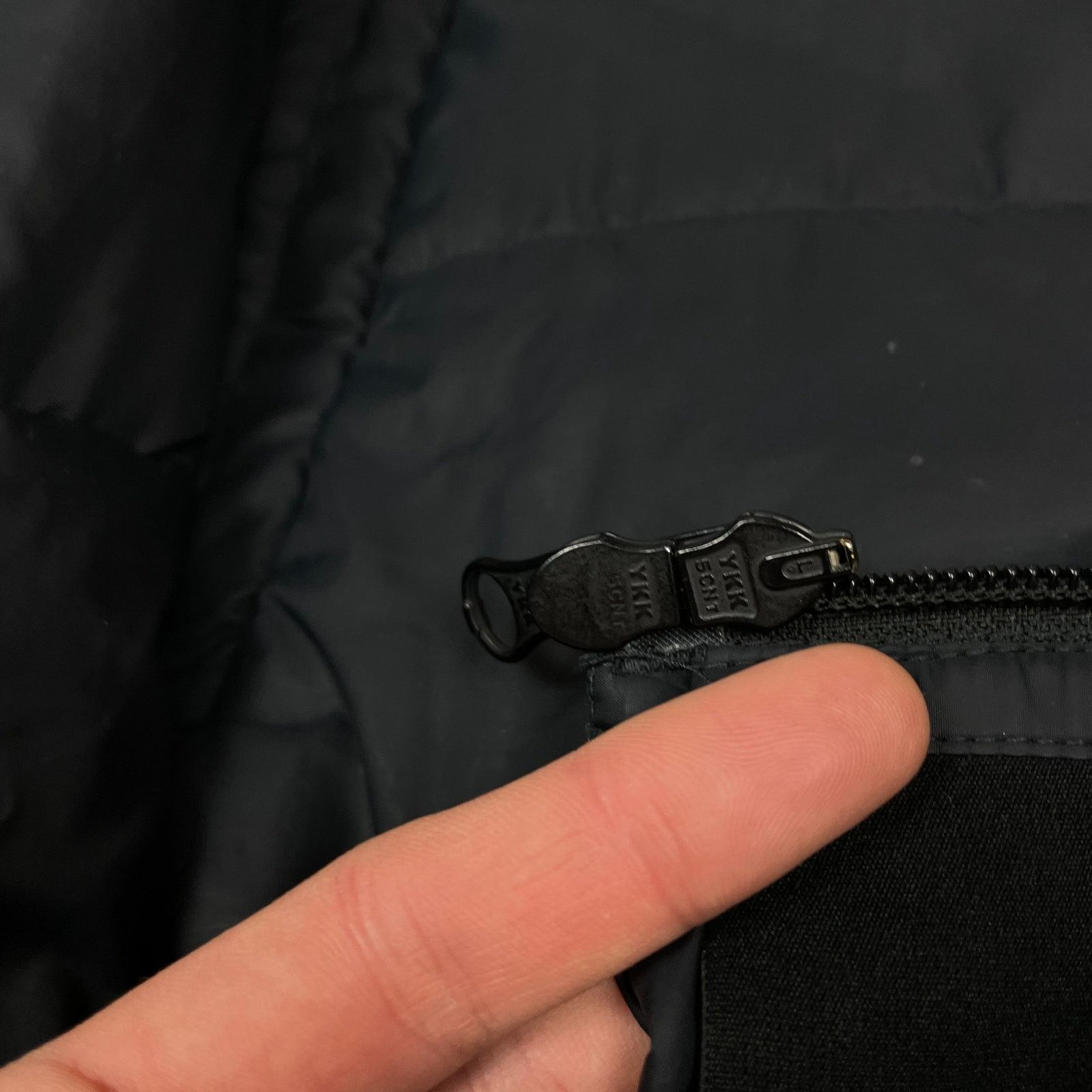 Nike Nike Women's Black Long Sleeve Hooded Puffer Jacket XS Size XS / US 0-2 / IT 36-38 - 6 Thumbnail