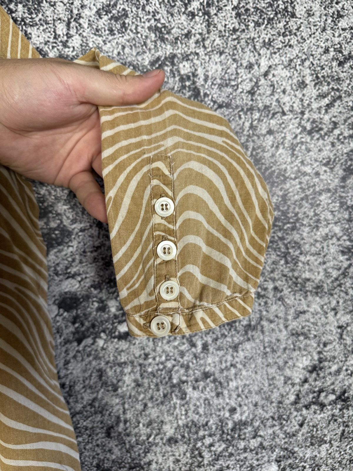 A.P.C. A.P.C. Zebra Print Blouse Long Sleeve Rue Madame Paris XS Size XS / US 0-2 / IT 36-38 - 6 Thumbnail
