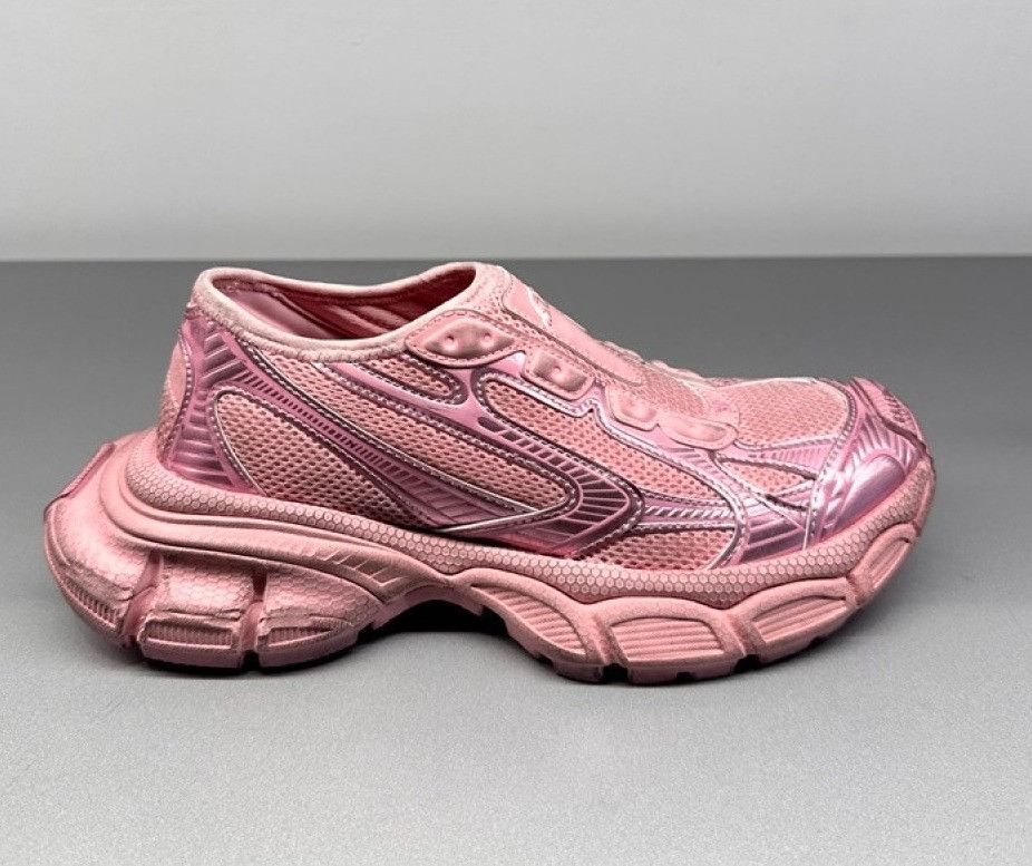 Balenciaga o1la1rc1a0925 3XL Slip On Sneakers in Pink Size US 7 / IT 37 - 1 Preview