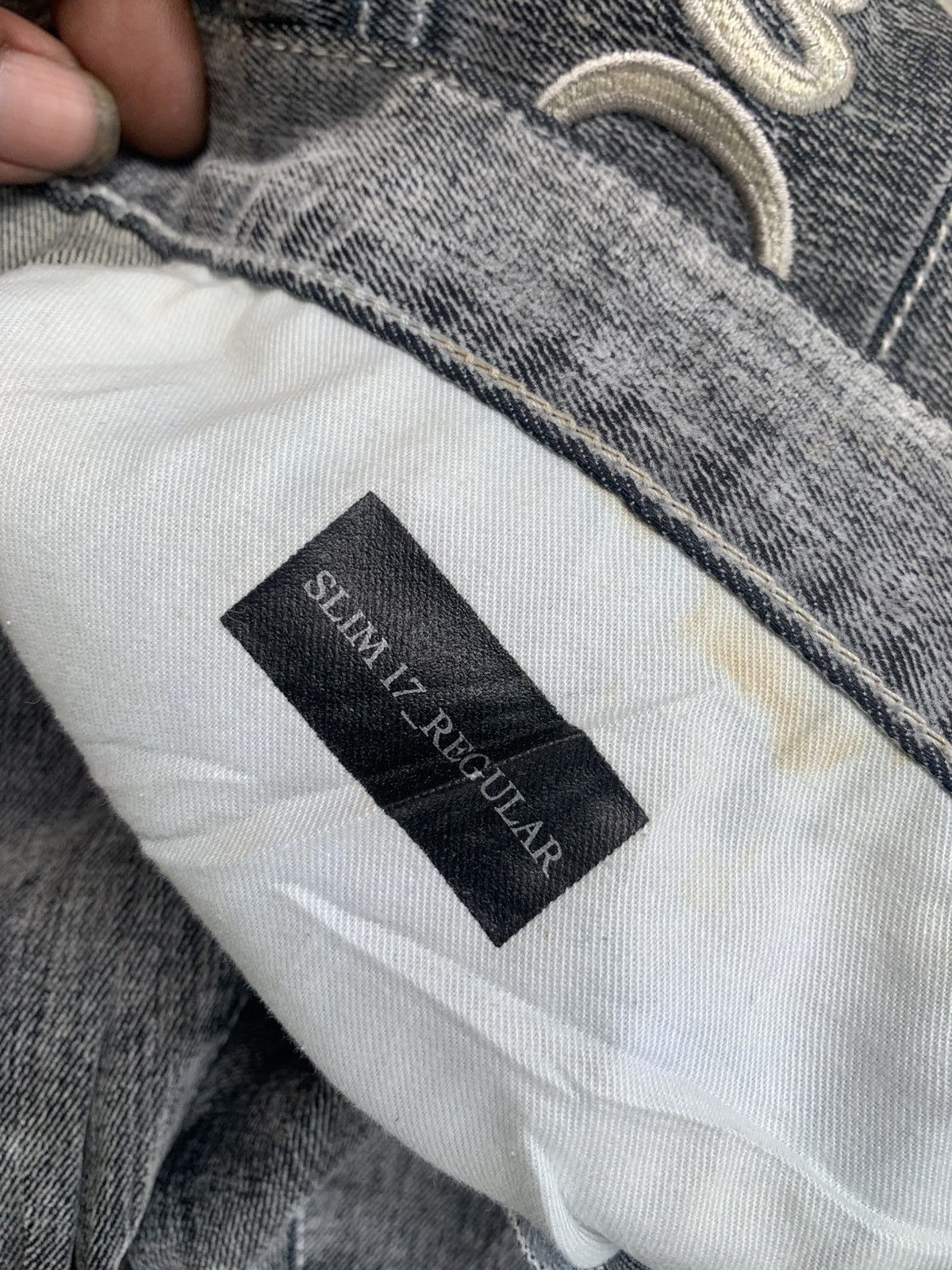 Dior Dior slim 17 regular washed denim pants Size US 29 - 9 Thumbnail
