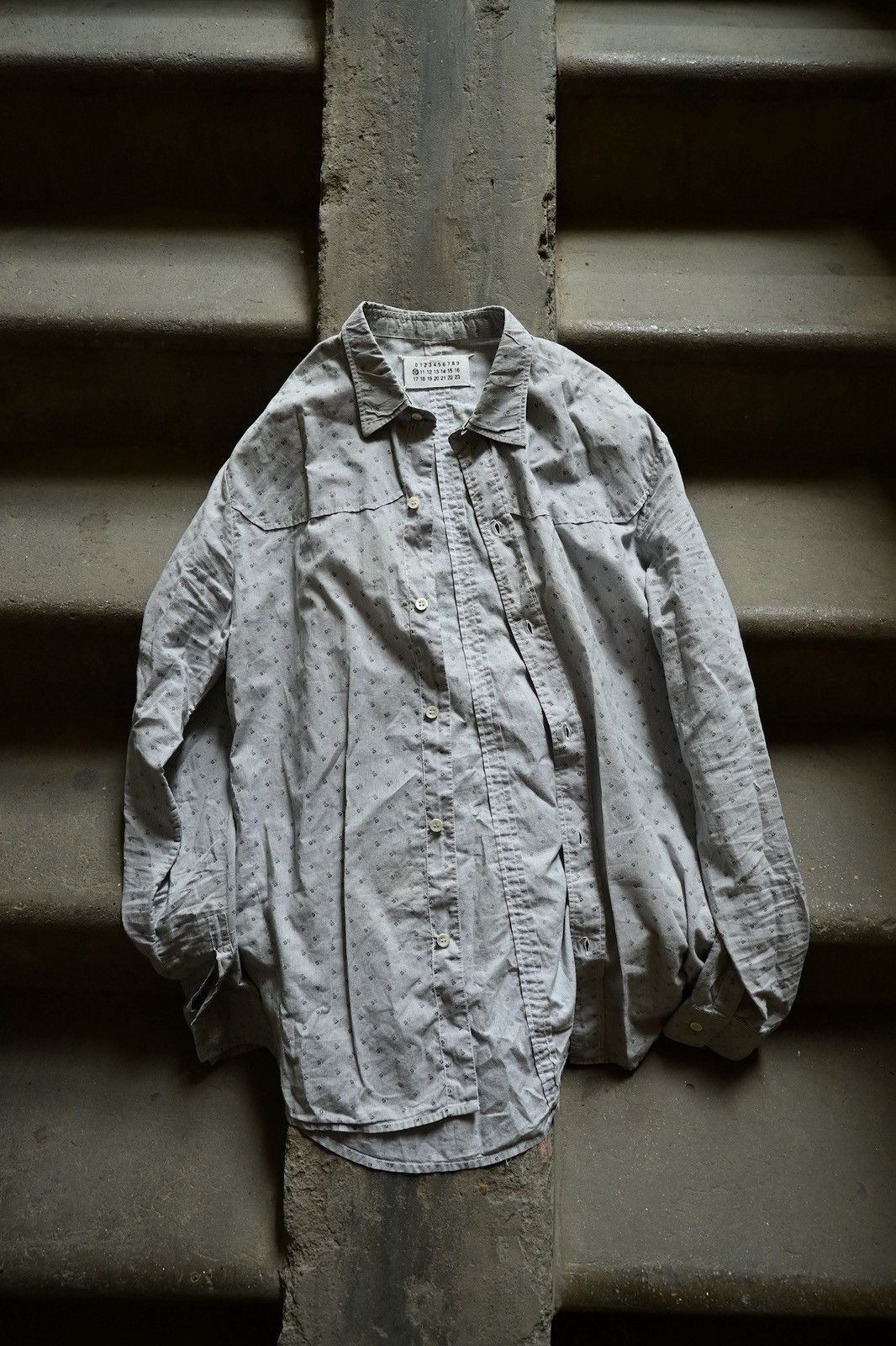 H&M × Maison Margiela Maison Martin Margiela H&M Circle Shirt Grey