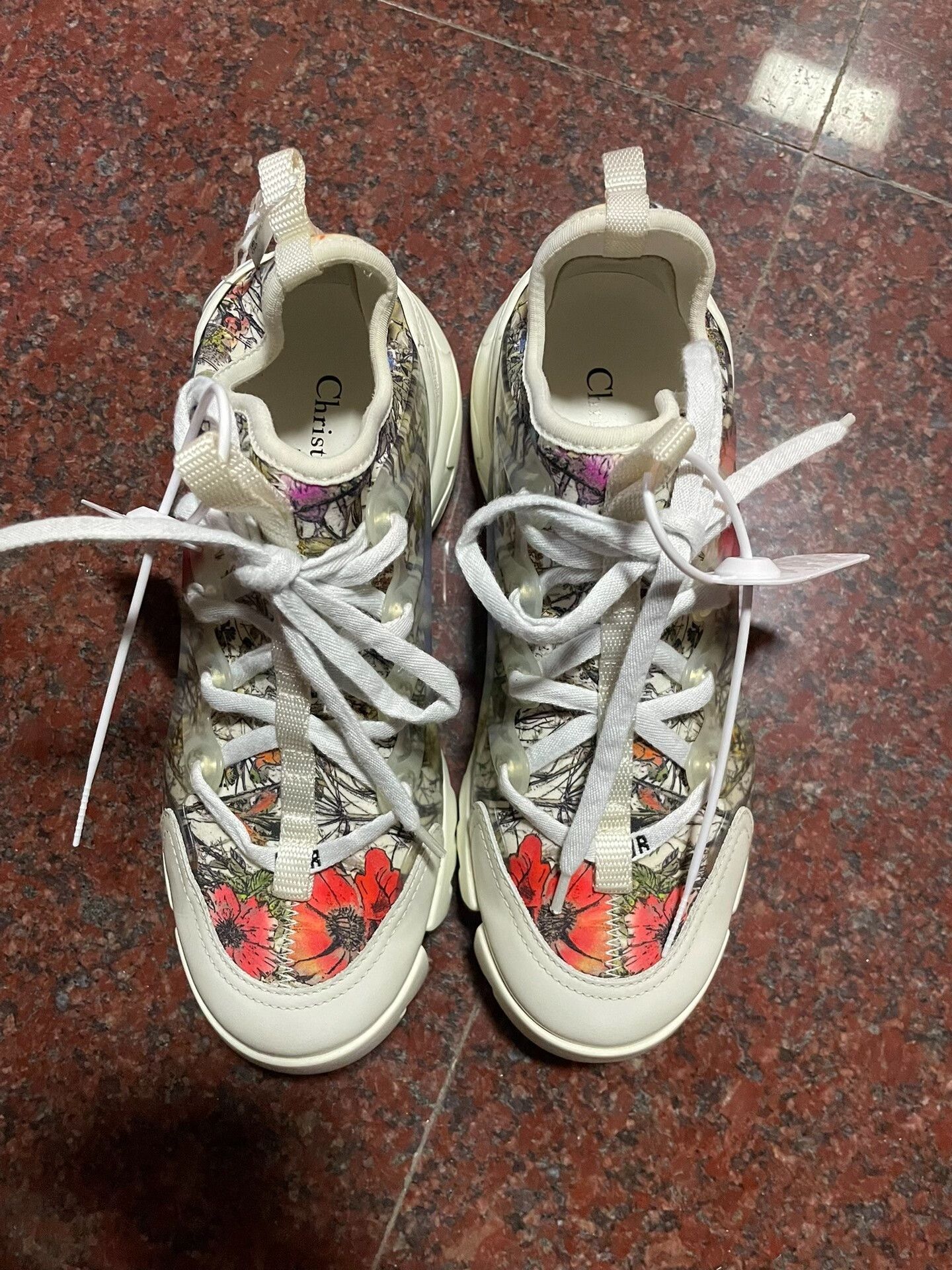 Dior Dior Floral Sneakers Size US 5 / IT 35 - 1 Thumbnail
