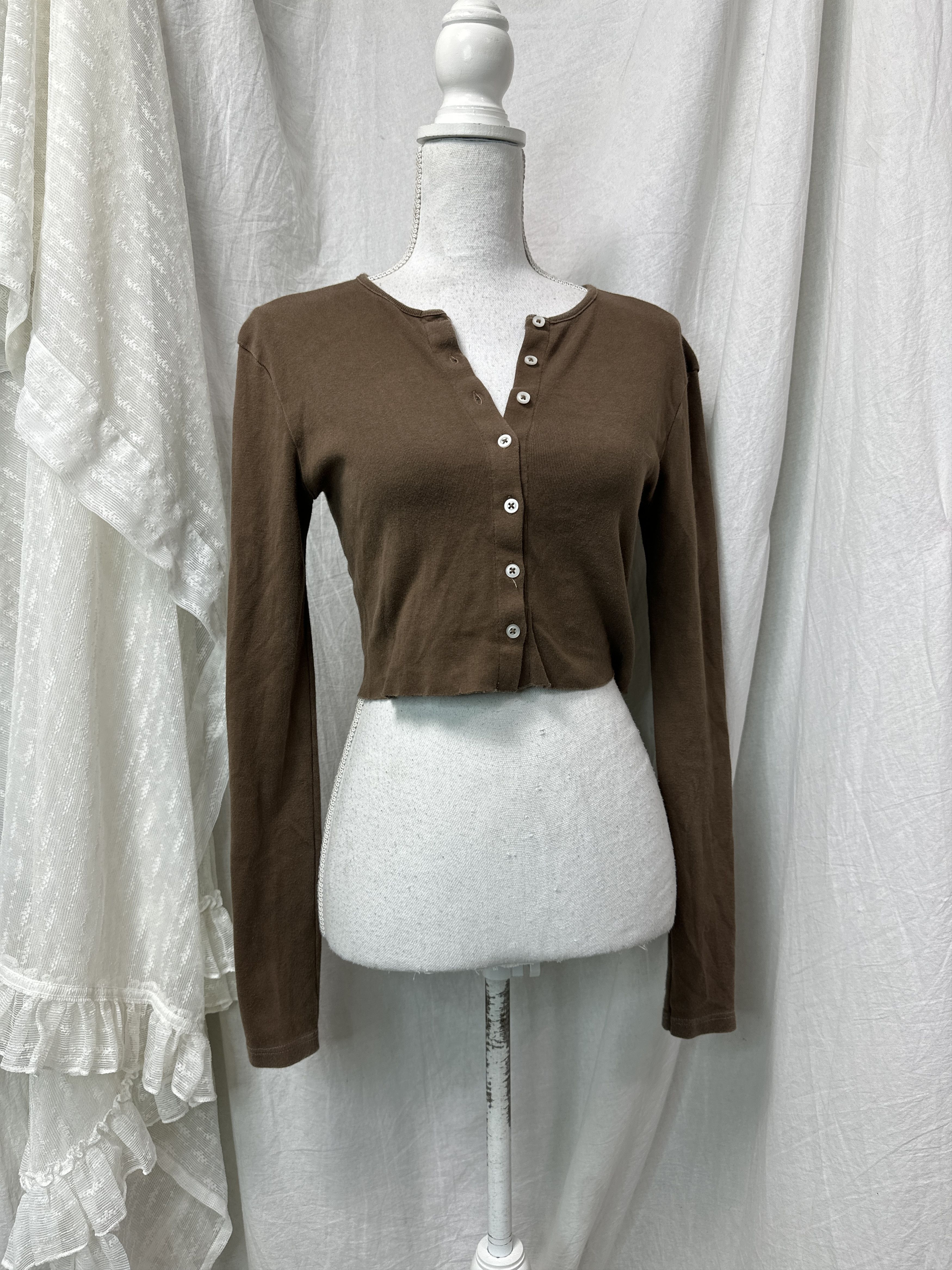 Vintage Vintage Buttoned Cropped Brandy Melville Cardigan Y2K Size S / US 4 / IT 40 - 1 Thumbnail
