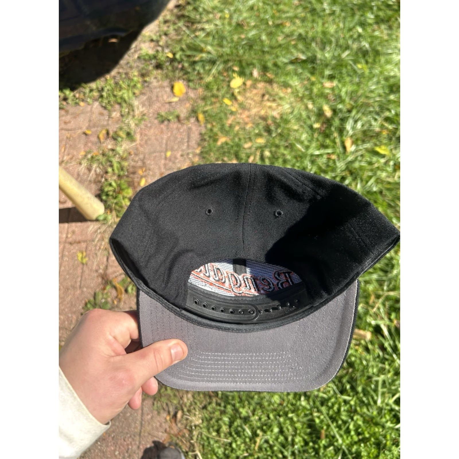 NFL VINTAGE 90s SnapBack hat Cincinnati Bengals NFL football wool blend black Hat Cap Mens/Boys Size ONE SIZE - 4 Thumbnail