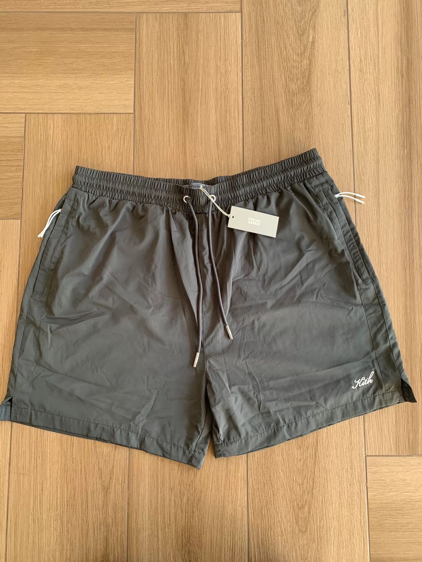 Kith kith summer transitional active shorts in gray Size US 36 / EU 52 - 1 Thumbnail