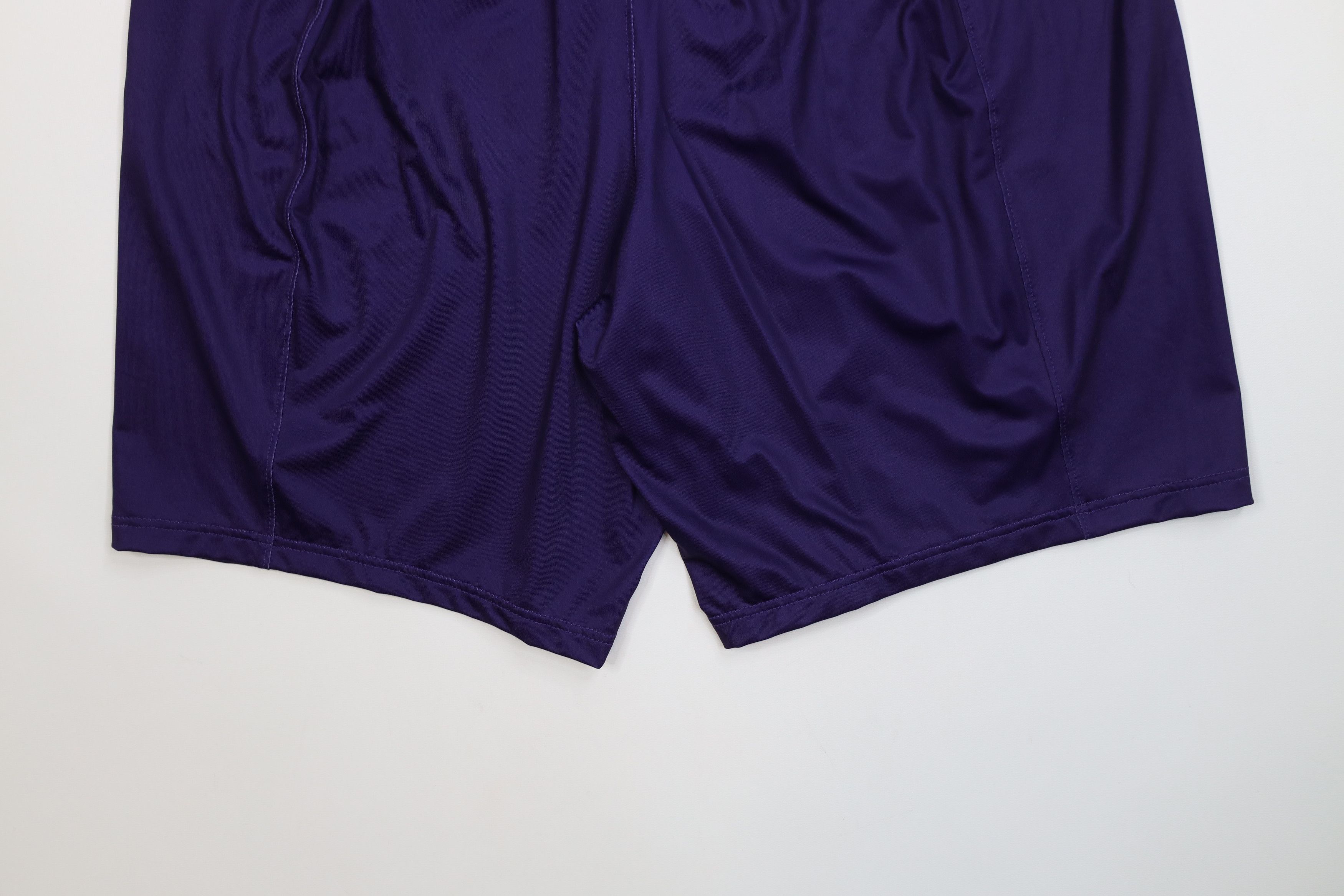 Under Armour Sample Under Armour Northwestern University Shorts Size US 34 / EU 50 - 14 Thumbnail