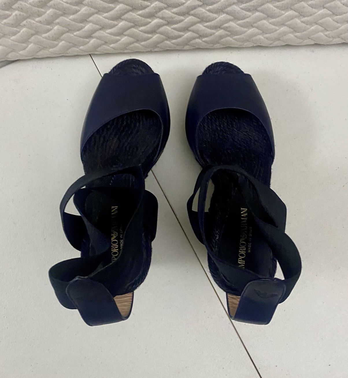 Emporio Armani Emporio Armani 🇪🇸 Navy Leather Espadrille Wedge Sandals 9.5 Size US 9.5 / IT 39.5 - 9 Thumbnail