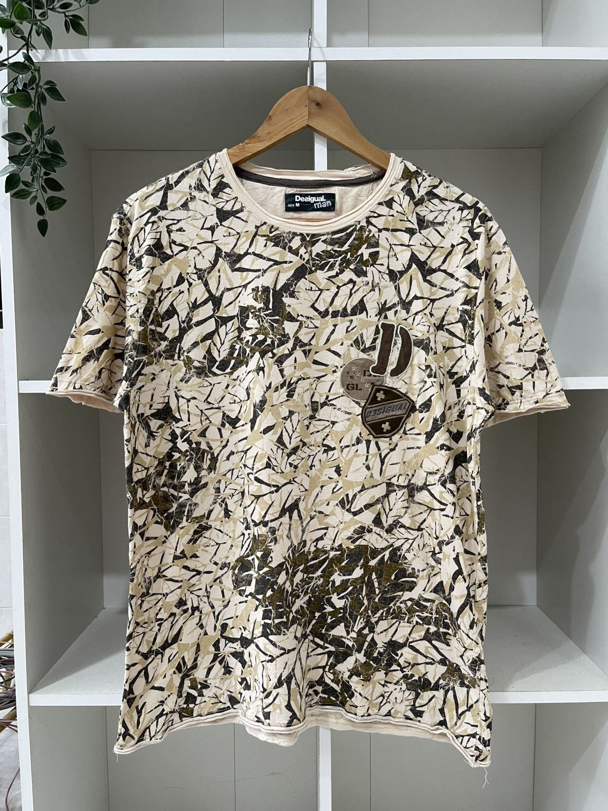 Desigual Desigual Leaf AOP Design Size US M / EU 48-50 / 2 - 1 Thumbnail