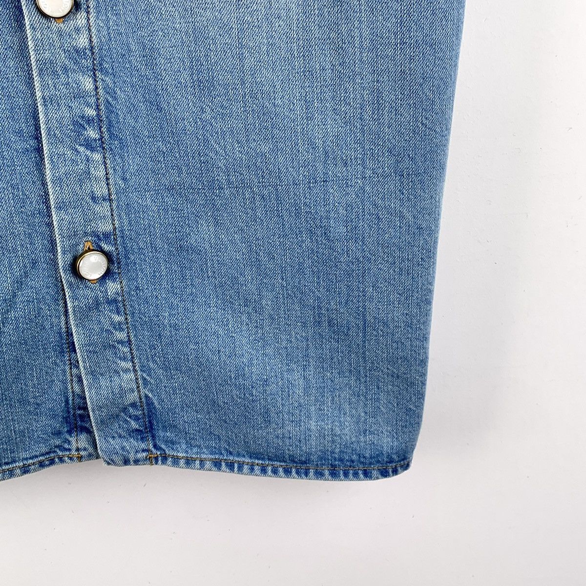Louis Vuitton Louis Vuitton Short Sleeve Denim Shirt K26WX Size US L / EU 52-54 / 3 - 4 Thumbnail