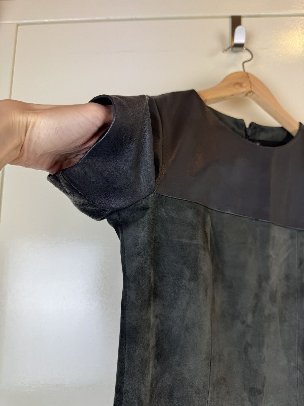 Balenciaga Balenciaga mini leather suede dress gown party sexy XS Size XS / US 0-2 / IT 36-38 - 5 Thumbnail