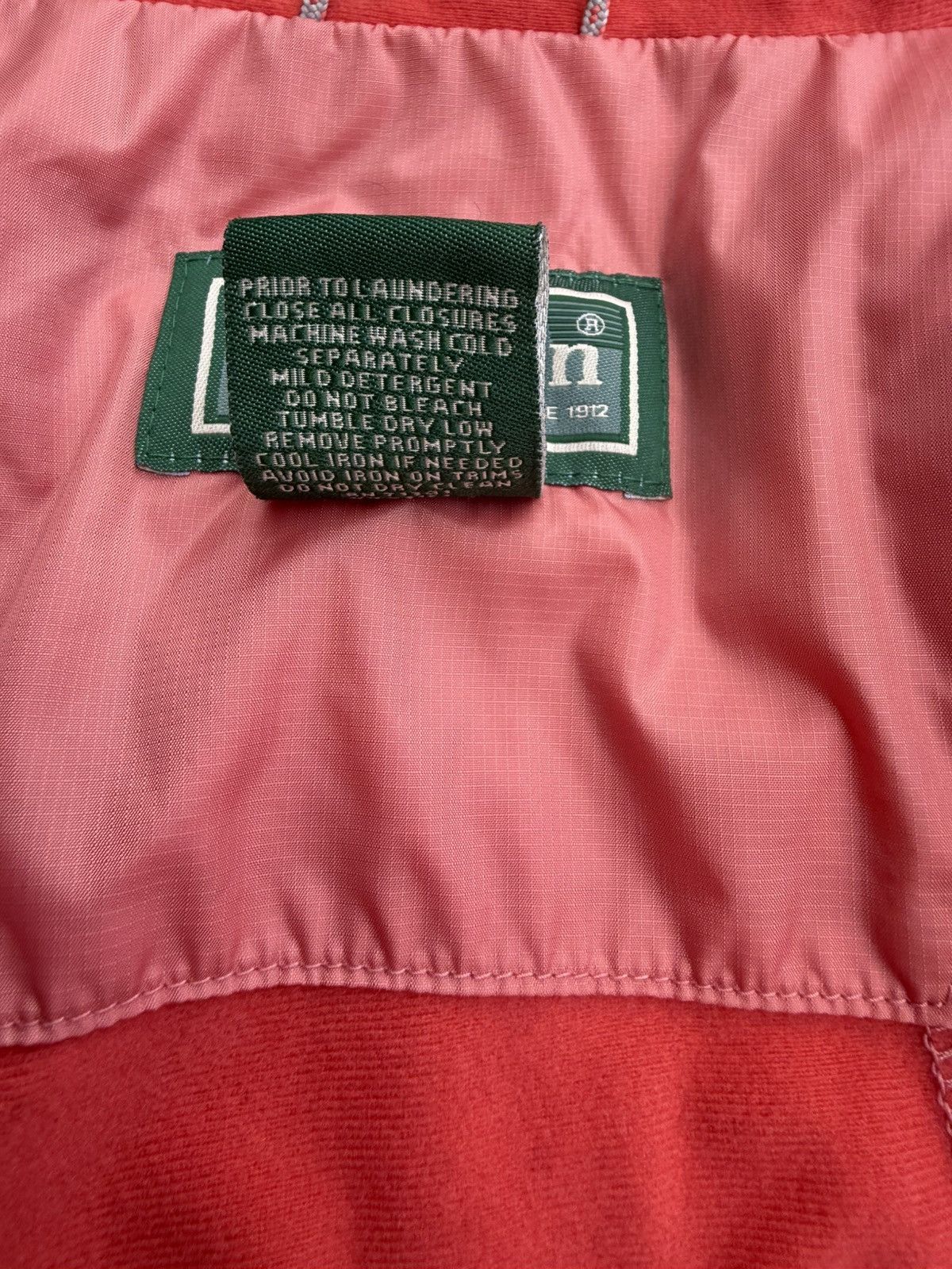 L.L. Bean LL Bean Coral Quilted Zip Vest Side Pocket Fleece Medium Size M / US 6-8 / IT 42-44 - 9 Thumbnail