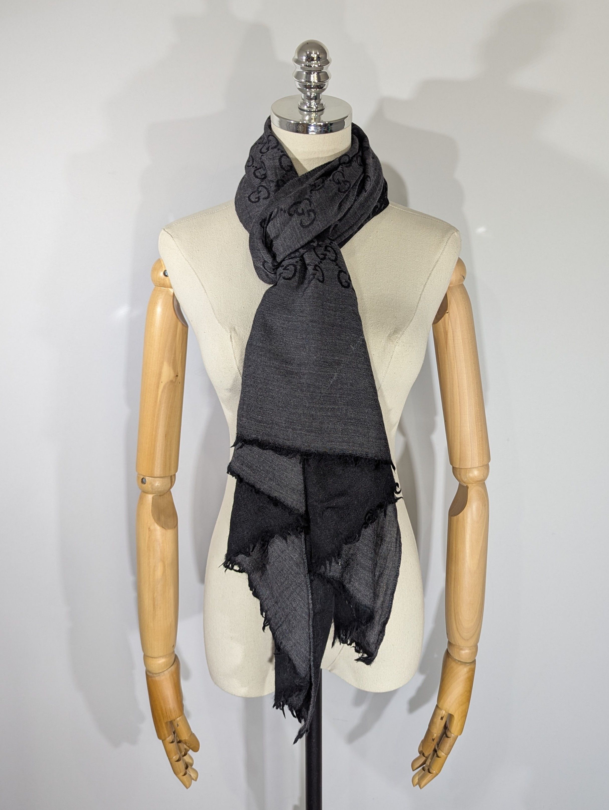 Gucci Gucci GG Monogram Scarf 200*70 Made In Italy 165903 3G646 Size ONE SIZE - 2 Thumbnail