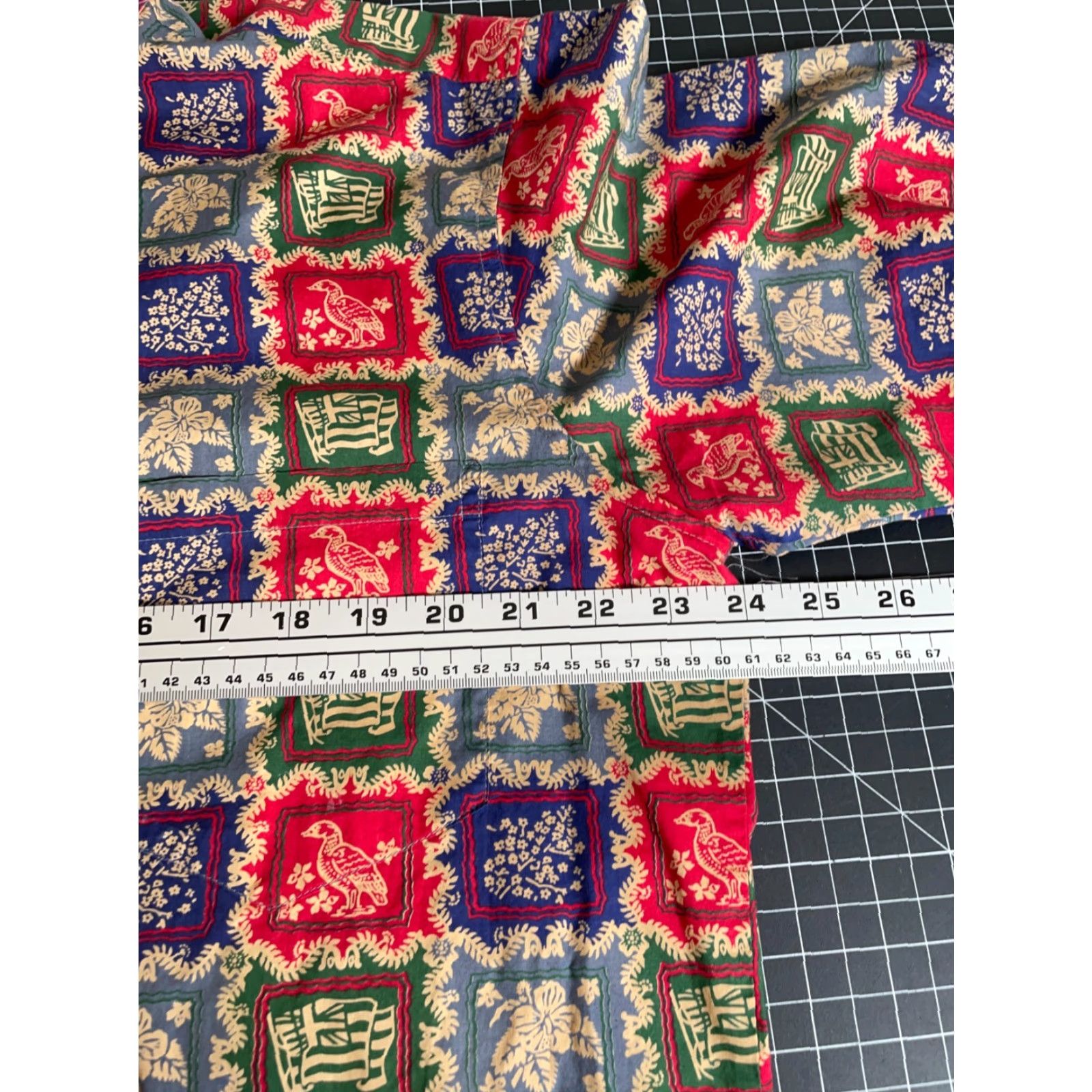 Reyn Spooner VINTAGE Reyn Spooner Aloha Shirt Men's M Lahaina Sailor Flag Bird Hawaiian Red 90s Retro Geometric Short Sleeve Button-Down Collar Mens Size US M / EU 48-50 / 2 - 5 Thumbnail