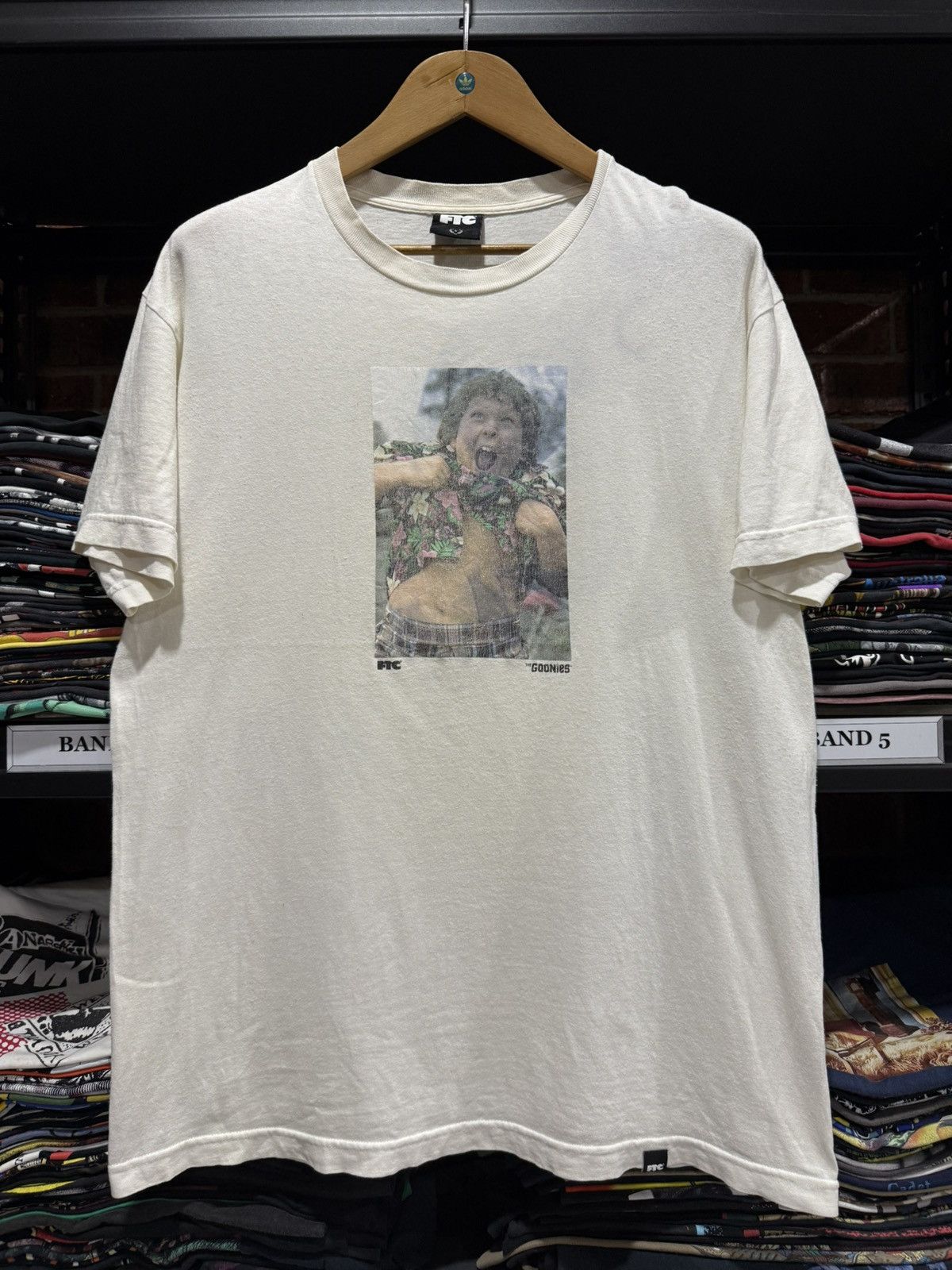 FTC Vintage FTC Skateboard X The Goonies Movie Faded Tee Size US L / EU 52-54 / 3 - 1 Thumbnail