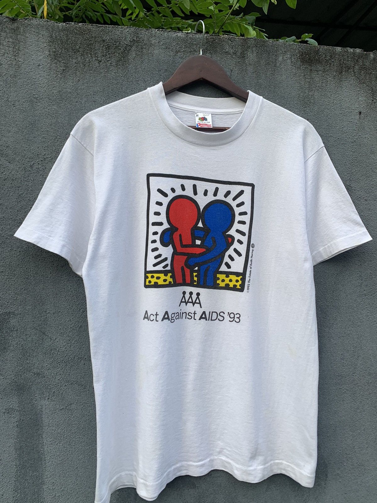 Vintage Vintage 1993 KERITH HARING ACT AGAINST AIDS Tshirt Size US M / EU 48-50 / 2 - 4 Thumbnail