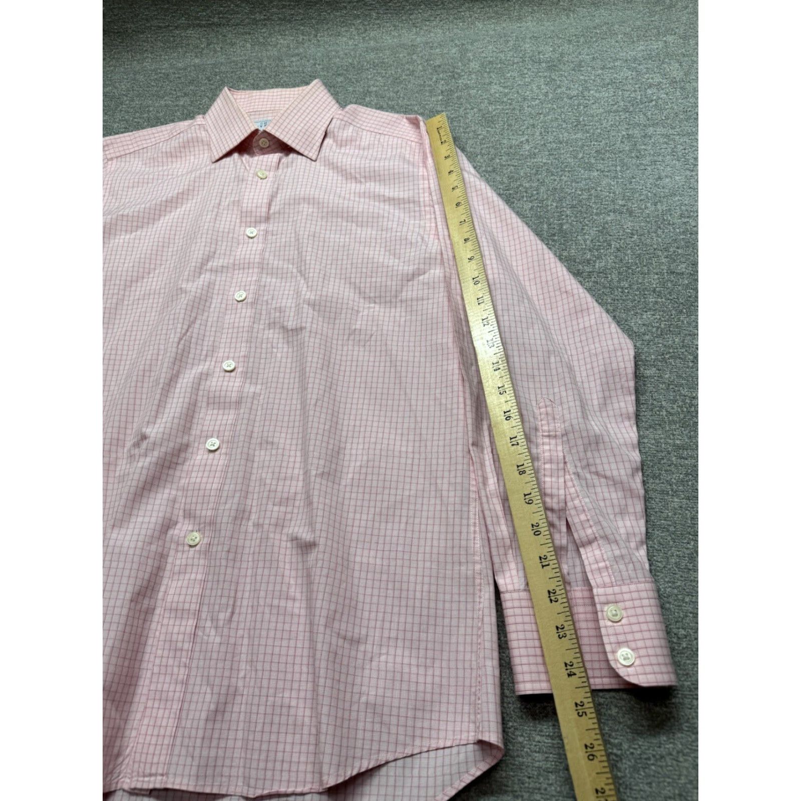 Charles Tyrwhitt Charles Tyrwhitt Shirt Slim 15.5 33 Pink Striped Button-Up London Men's Shirt Long Sleeve Collared Non-Iron 100% Cotton Slim Fit Size US L / EU 52-54 / 3 - 4 Thumbnail