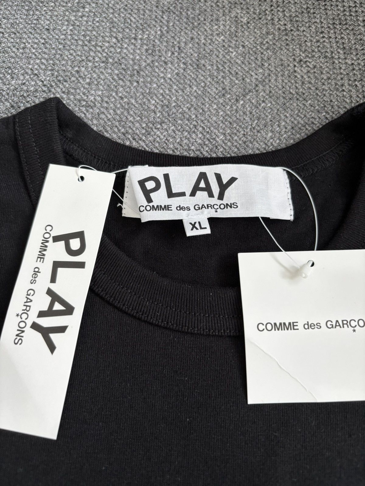 Comme des Garcons PLAY Comme Des Garcons Play Double Heart T-Shirt Size US XL / EU 56 / 4 - 3 Thumbnail