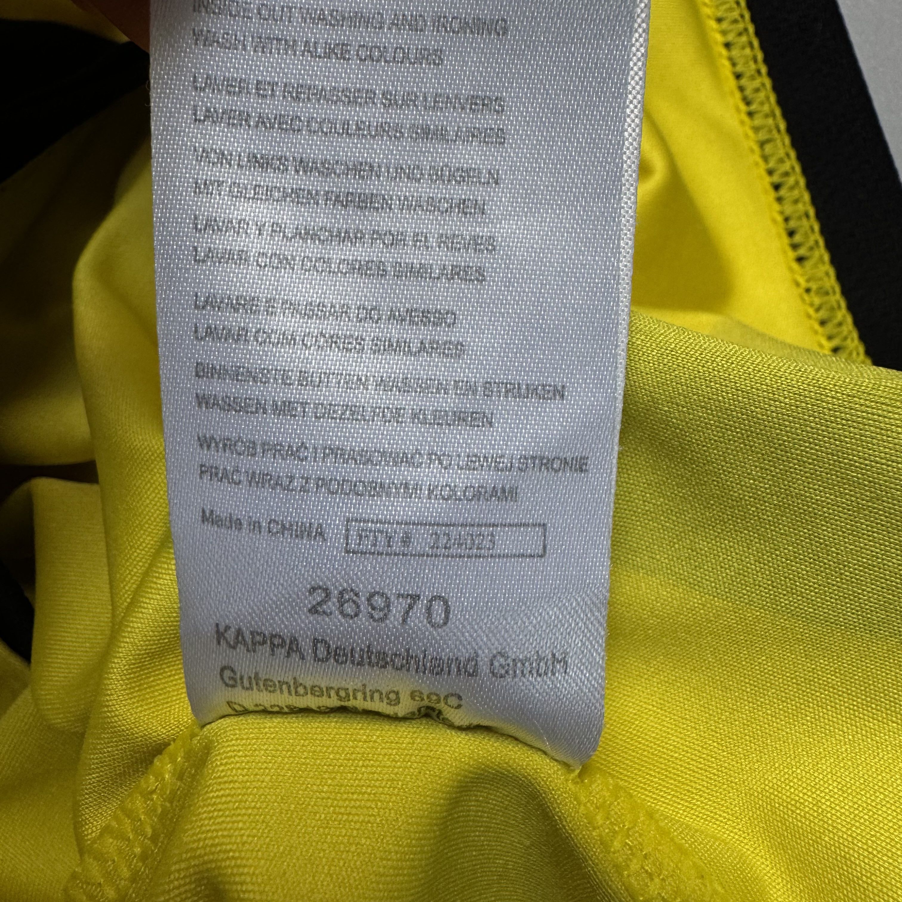 Kappa × Vintage BORUSSIA DORTMUND SOCCER JERSEY 18 LUCAS HOME SHIRT 2009-10 Size US M / EU 48-50 / 2 - 11 Thumbnail