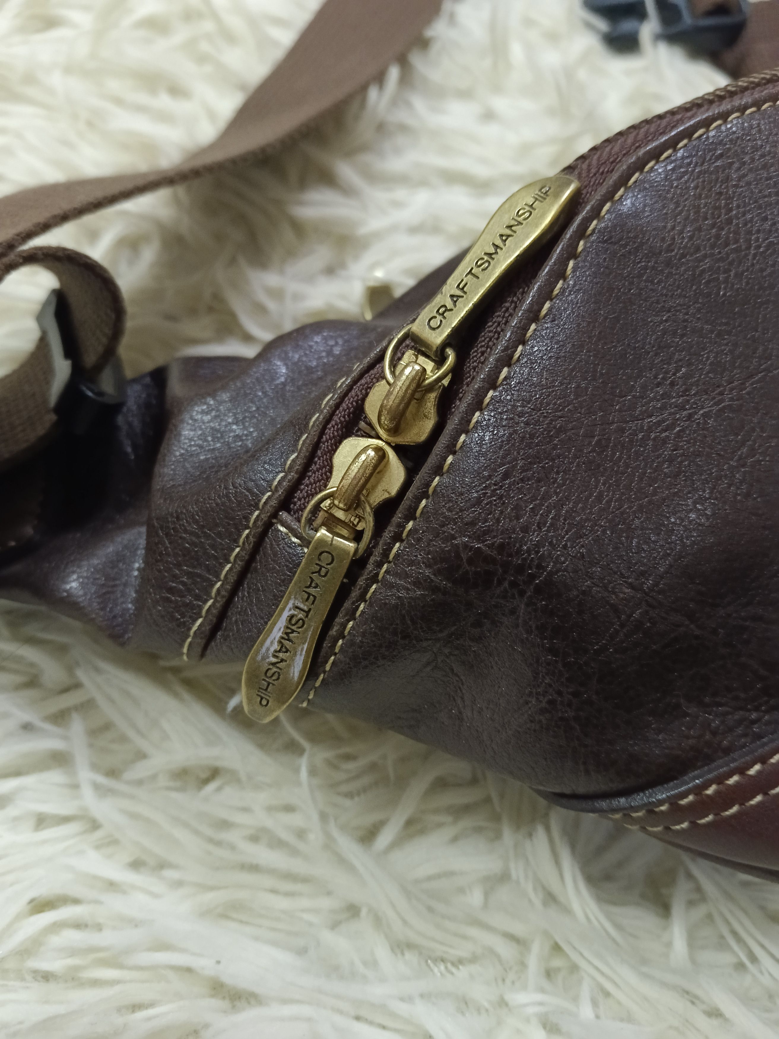 Leather CRAFTMANSHIP LEATHER POUCH/CROSSBODY Size ONE SIZE - 7 Thumbnail