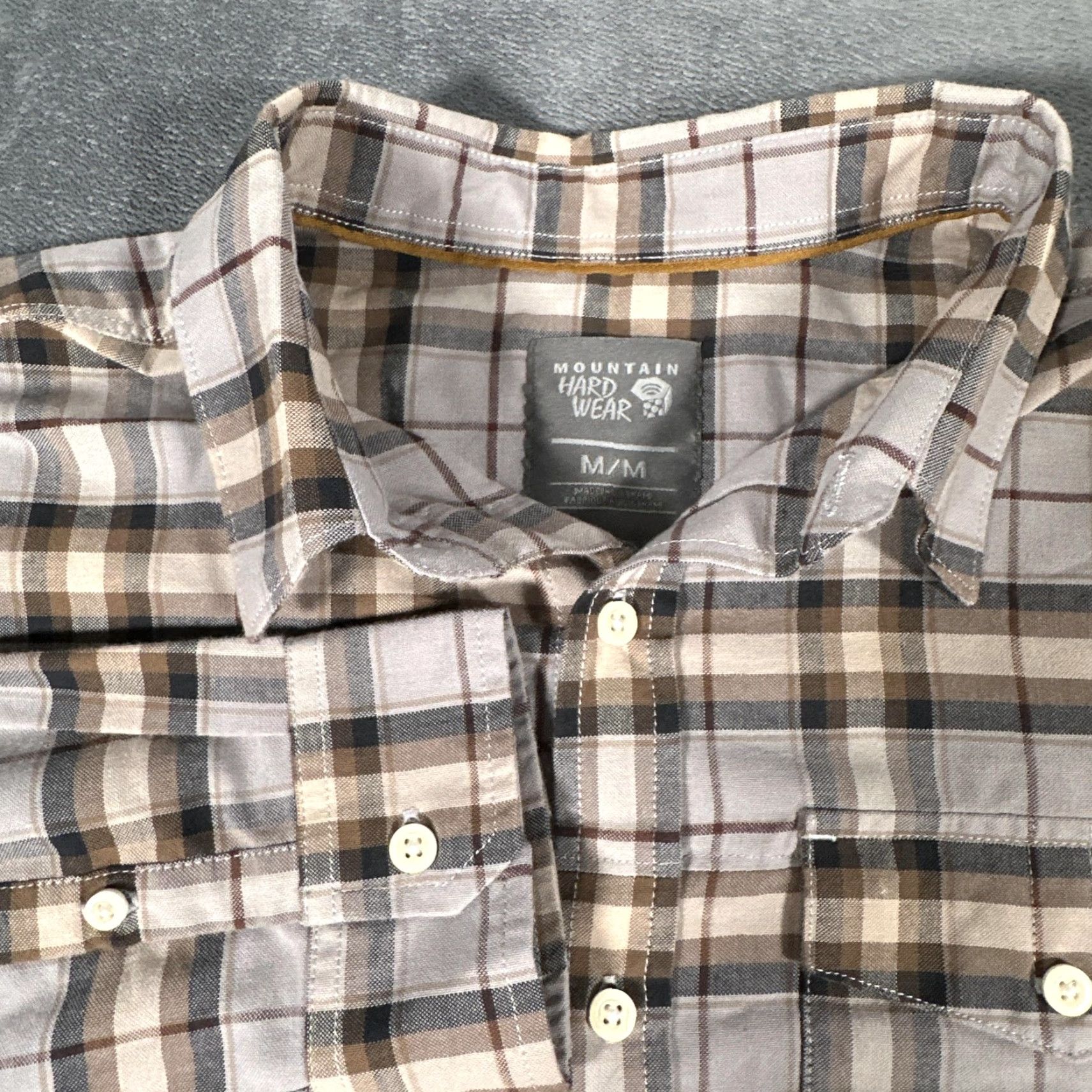 Mountain Hardwear VINTAGE? (No) Mountain Hardwear Shirt Mens M Plaid Flannel Lot 2 Red Gray Outdoor Hiking Button-Up Casual Workwear Travel Size US M / EU 48-50 / 2 - 4 Thumbnail
