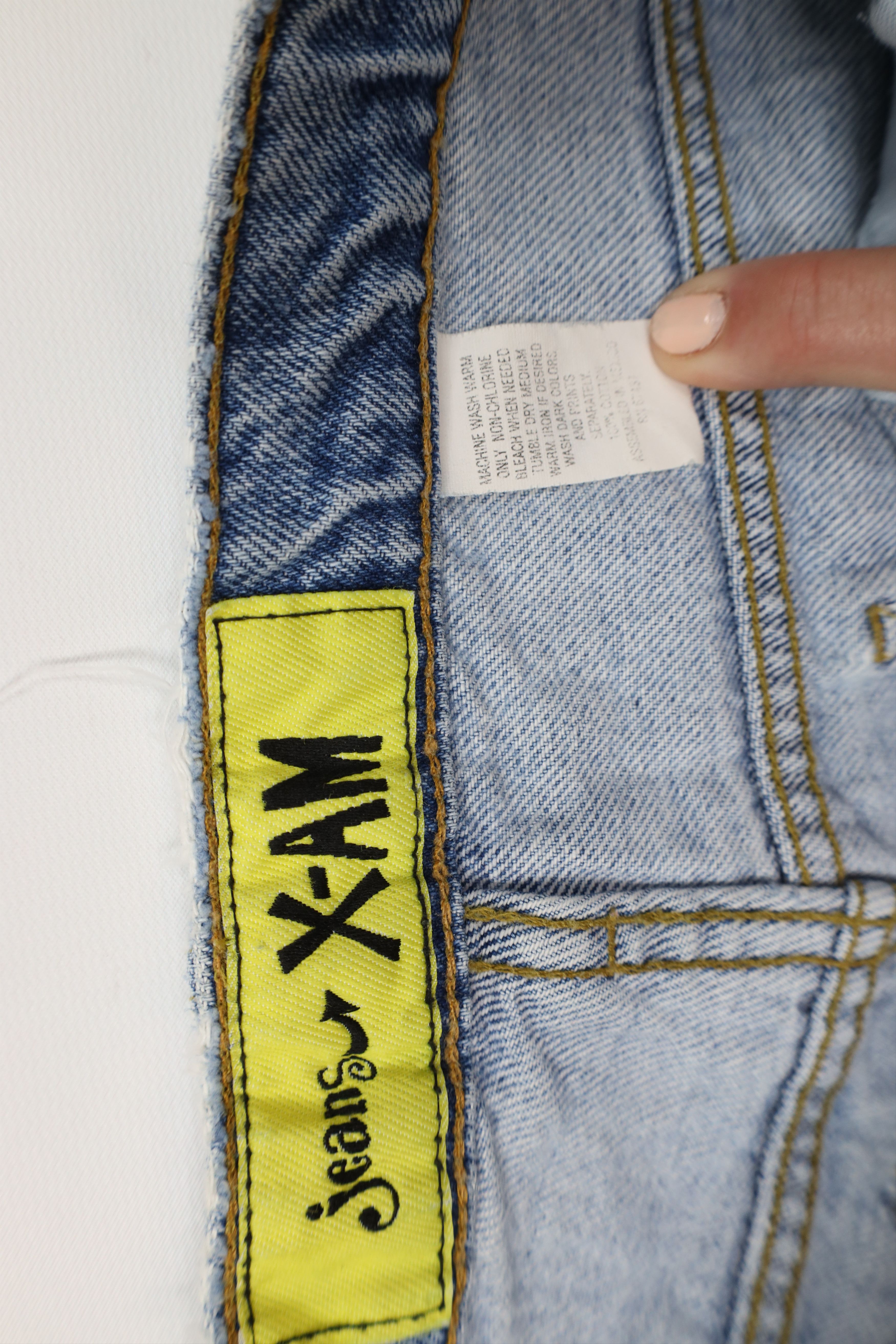 Vintage Vintage 90s Streetwear Fit Denim Jean Shorts Jorts Blue Size US 38 / EU 54 - 11 Thumbnail