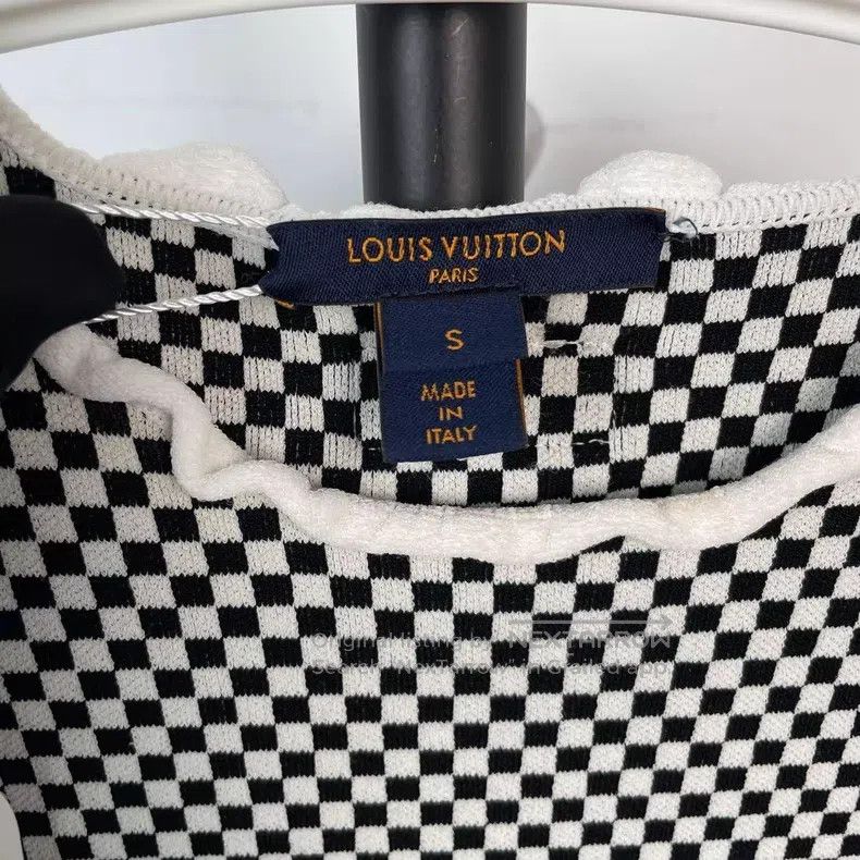 Louis Vuitton Louis Vuitton Knitted checkerboard short sleeve Size S / US 4 / IT 40 - 4 Thumbnail
