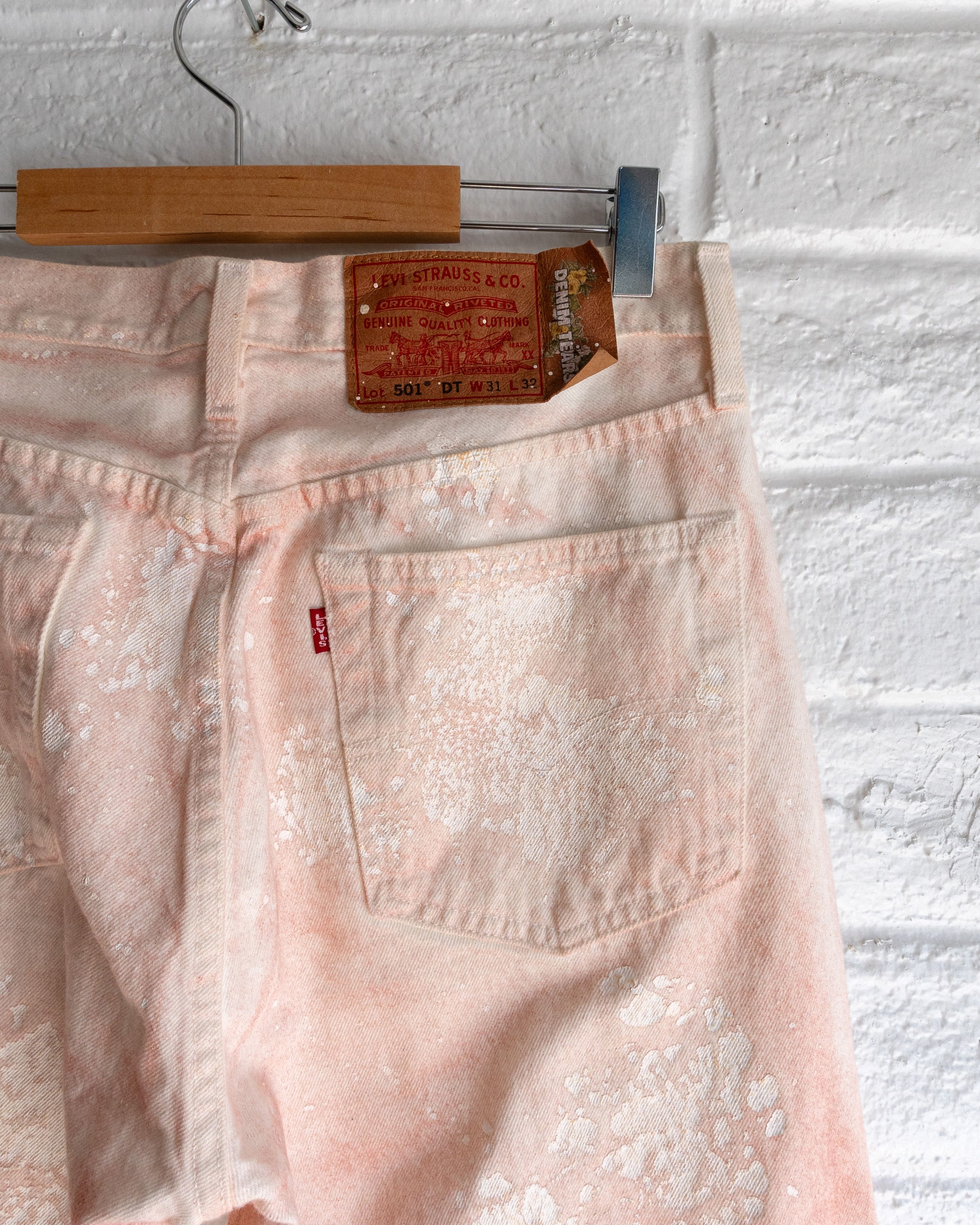 DENIM TEARS × Levi's Denim Tears Levi's 501 Jeans Brick Mason White Red Clay Size US 31 - 8 Thumbnail