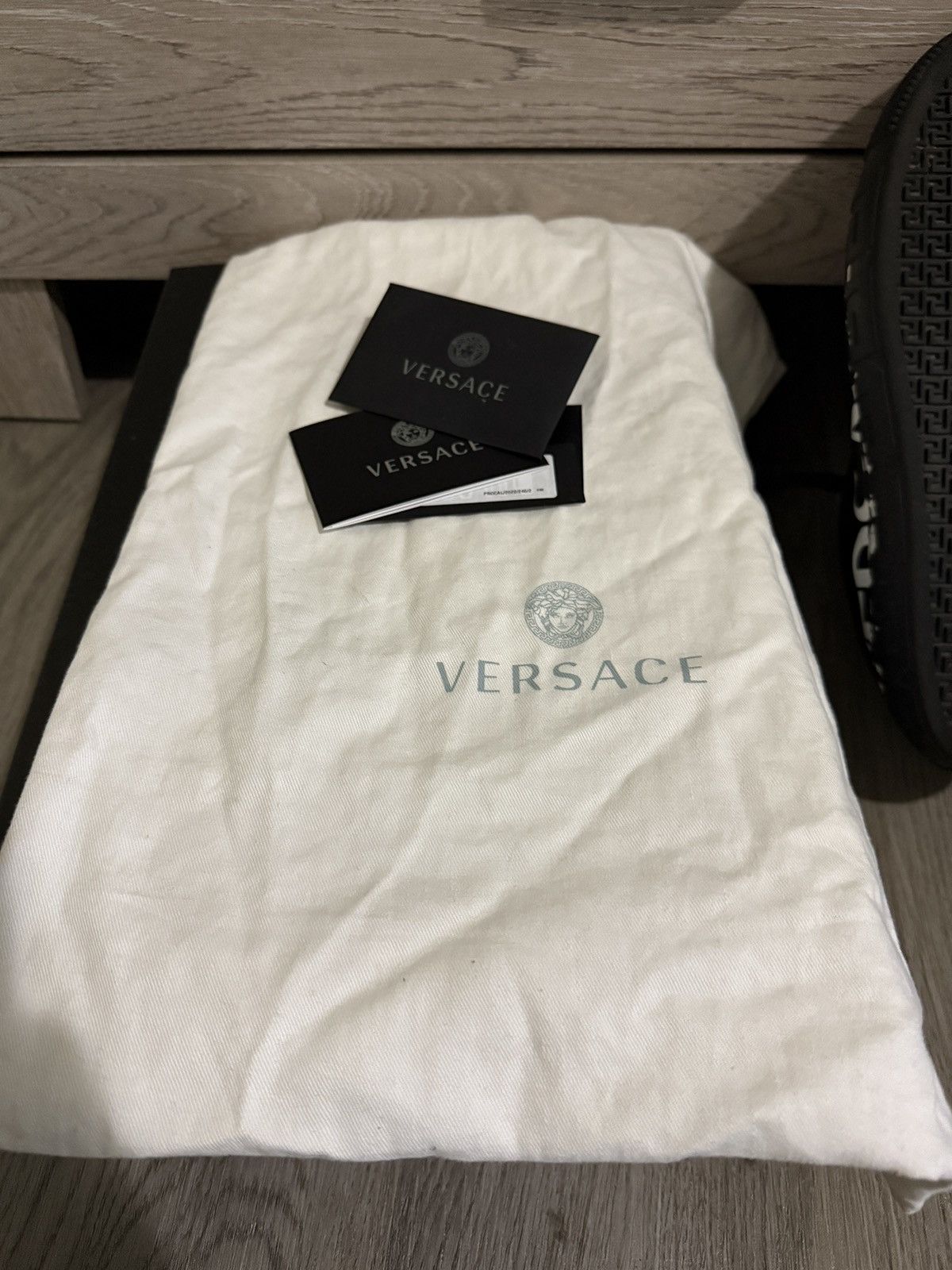 Versace Versace Medusa Greca Low Size US 7 / EU 40 - 5 Thumbnail