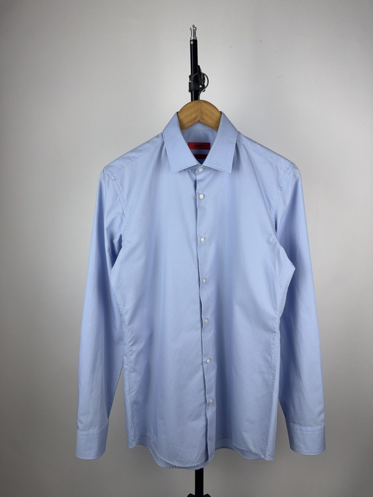 Designer Luxury Designer Hugo Boss Blue Slim Fit Shirt Size US M / EU 48-50 / 2 - 1 Thumbnail
