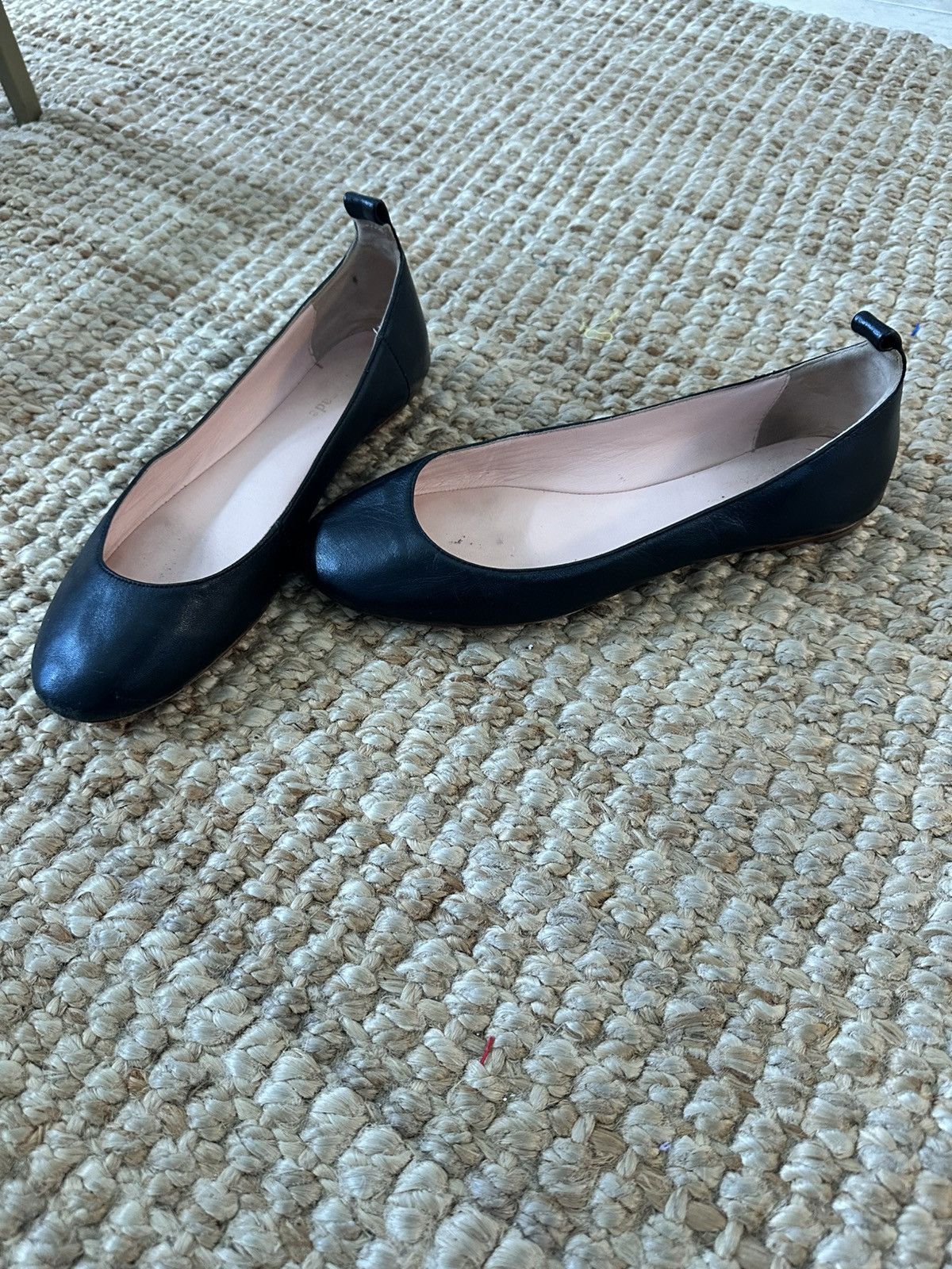Kate Spade KATE SPADE BLACK LEATHER BALLET FLATS SIZE 7.5 Size US 7.5 / IT 37.5 - 1 Thumbnail
