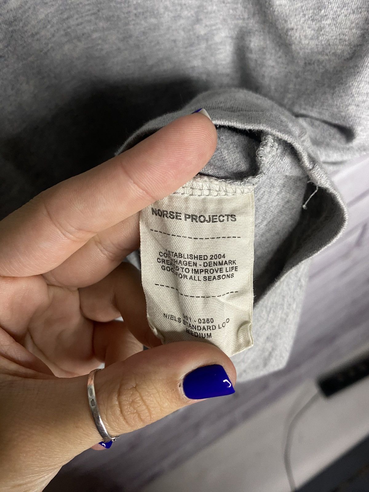 Norse Projects 90 s Vintage Norse Projects Centr Logo Silver Mens T-Shirt Size US M / EU 48-50 / 2 - 8 Thumbnail