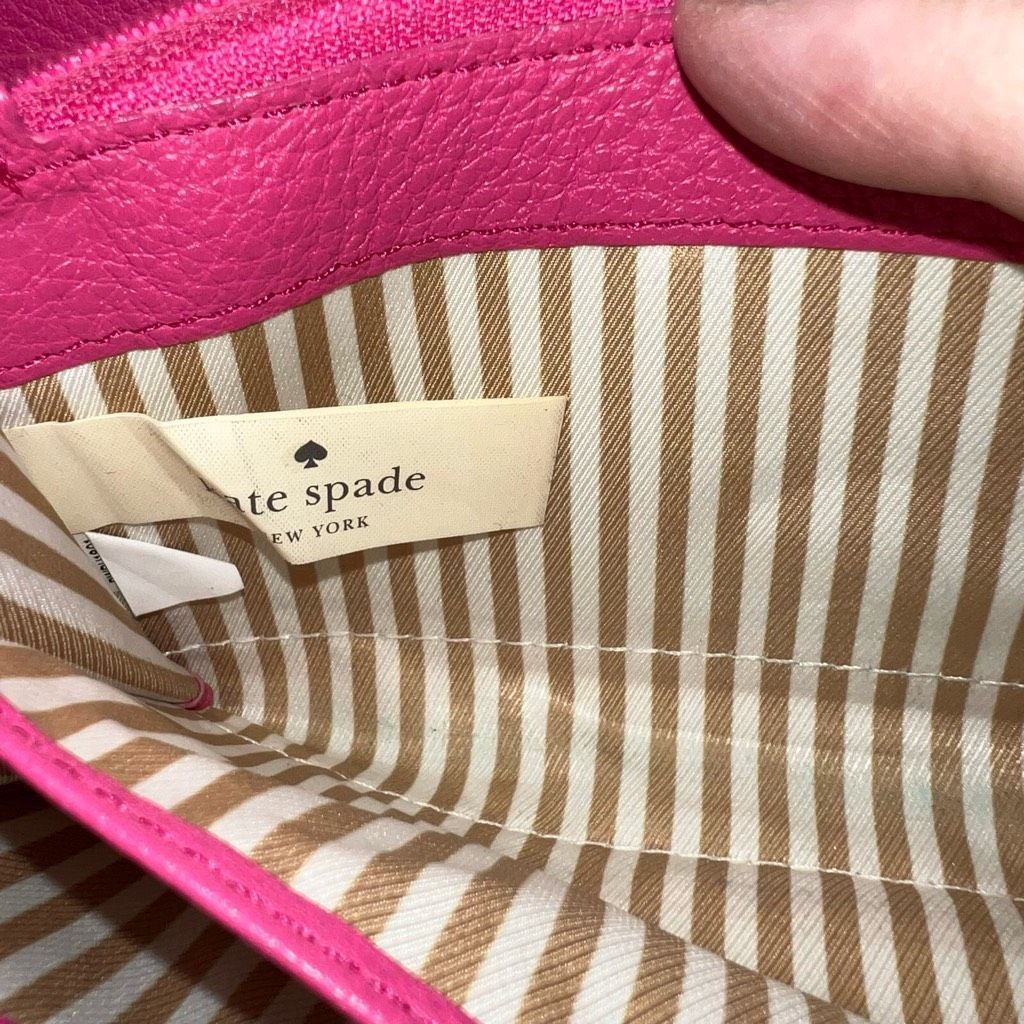 Kate Spade Kate Spade Grand Street Lacey Leather wallet ***SEE PHOTOS A Size ONE SIZE - 7 Thumbnail