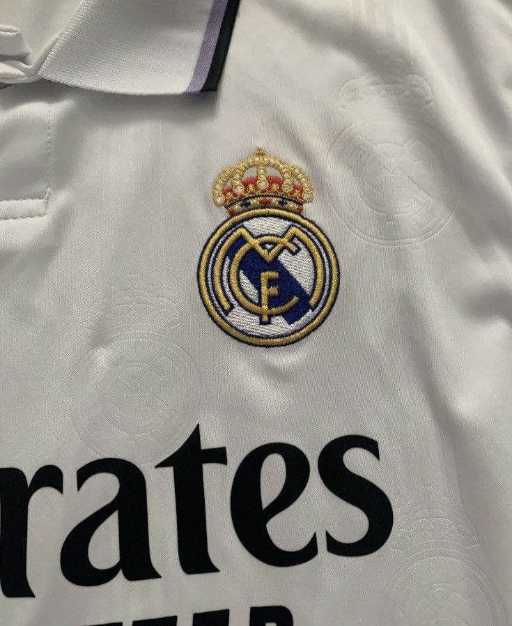Adidas Jersey tchouameni real madrid Size US L / EU 52-54 / 3 - 5 Thumbnail
