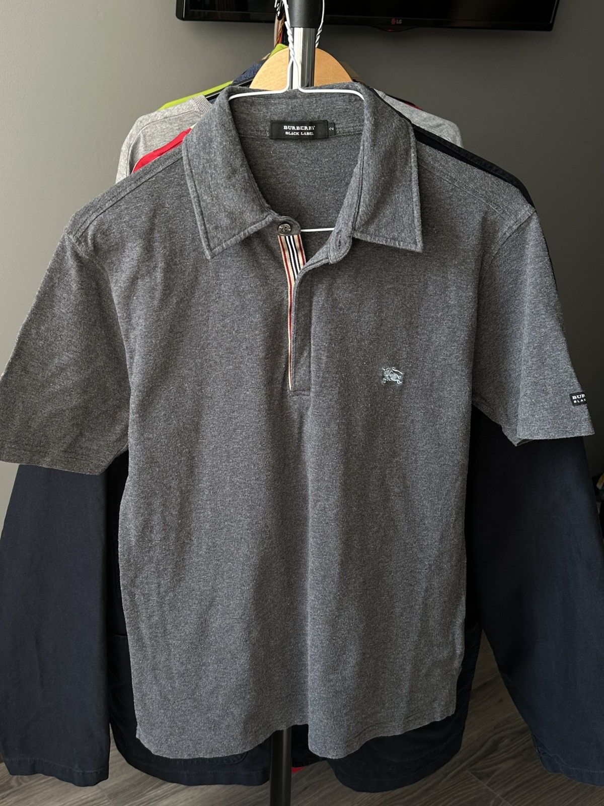 Burberry Burberry Black Label WMNS polo t-shirt (for Japan Market) Size XS / US 0-2 / IT 36-38 - 1 Thumbnail