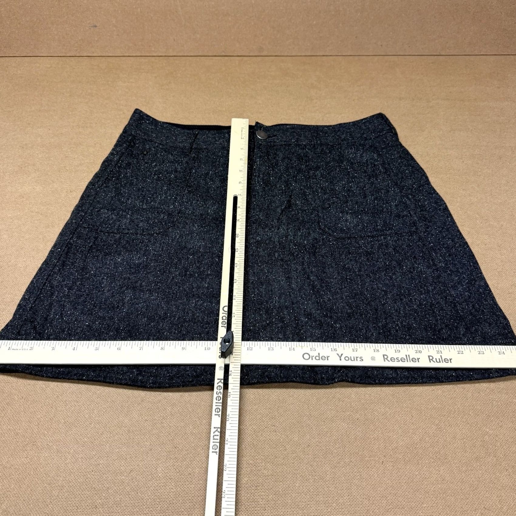 Vintage Woolrich Skirt Womens 14 Gray Onyx Wool Blend Lined Tweed Pockets 5063 Size 36" / US 14 / IT 50 - 2 Thumbnail