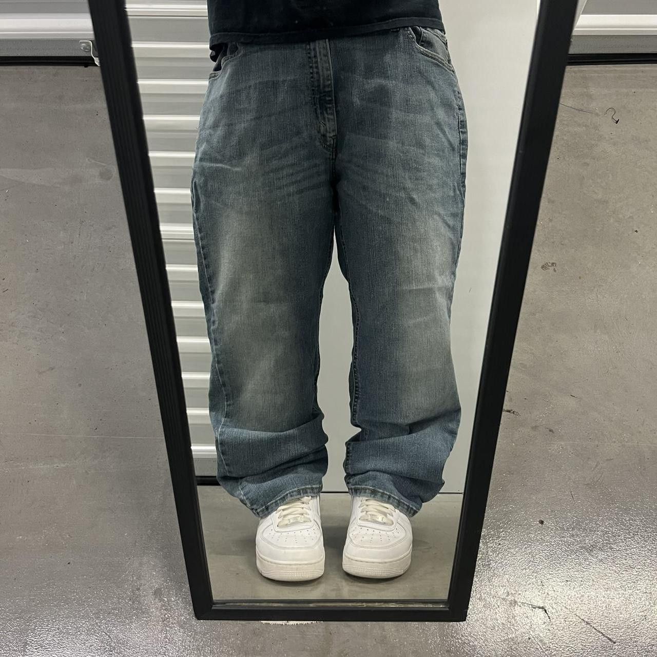 Levi's × Vintage Crazy Vintage Y2K Baggy Levis Medium Wash Skater Denim Jeans Size US 40 / EU 56 - 1 Thumbnail