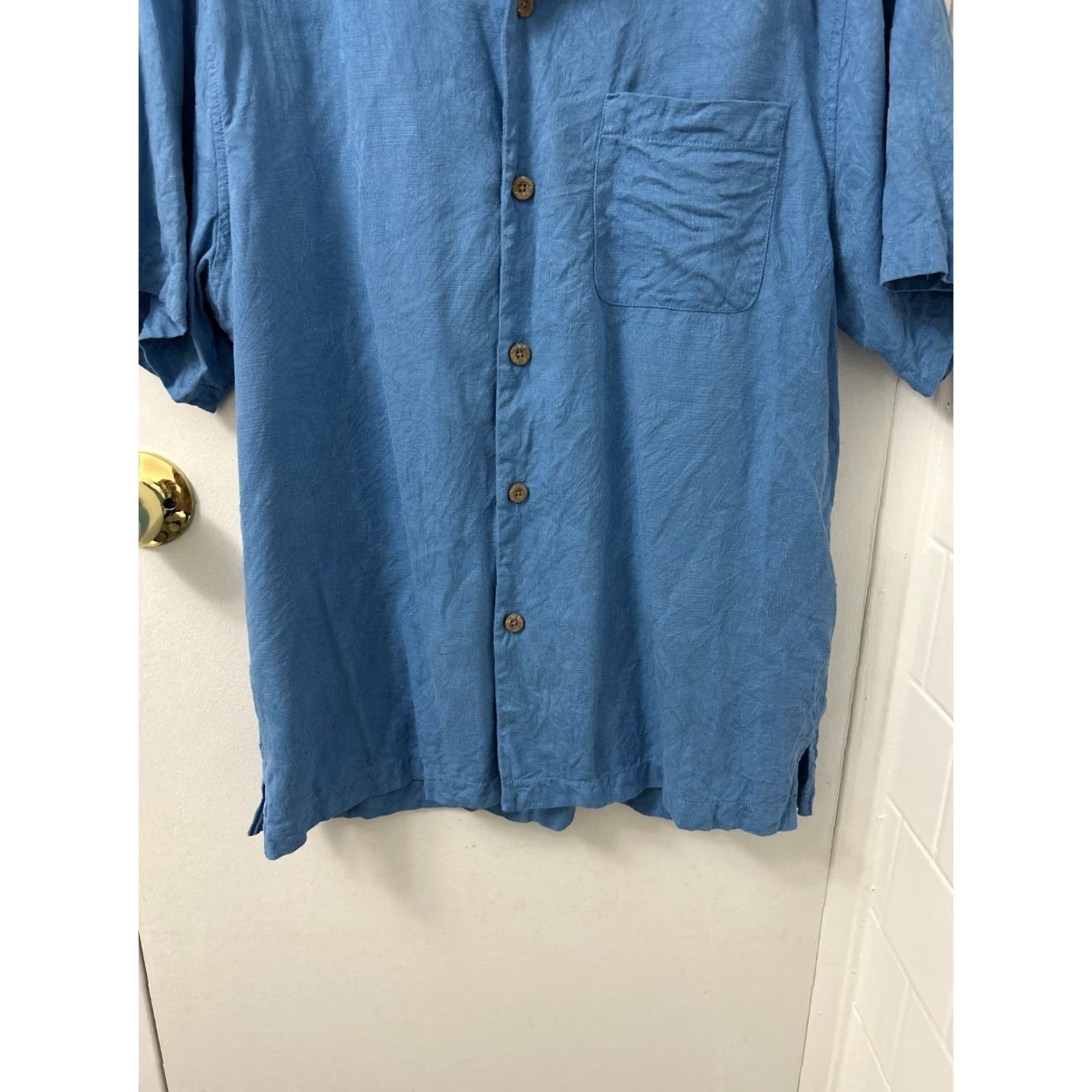 Tommy Bahama Tommy Bahama Shirt Mens Medium Blue 100% Silk Tropical Button Up Short Sleeve Size US M / EU 48-50 / 2 - 3 Thumbnail